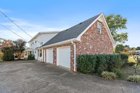 1110 Old Dickerson Pike Goodlettsville TN 37072