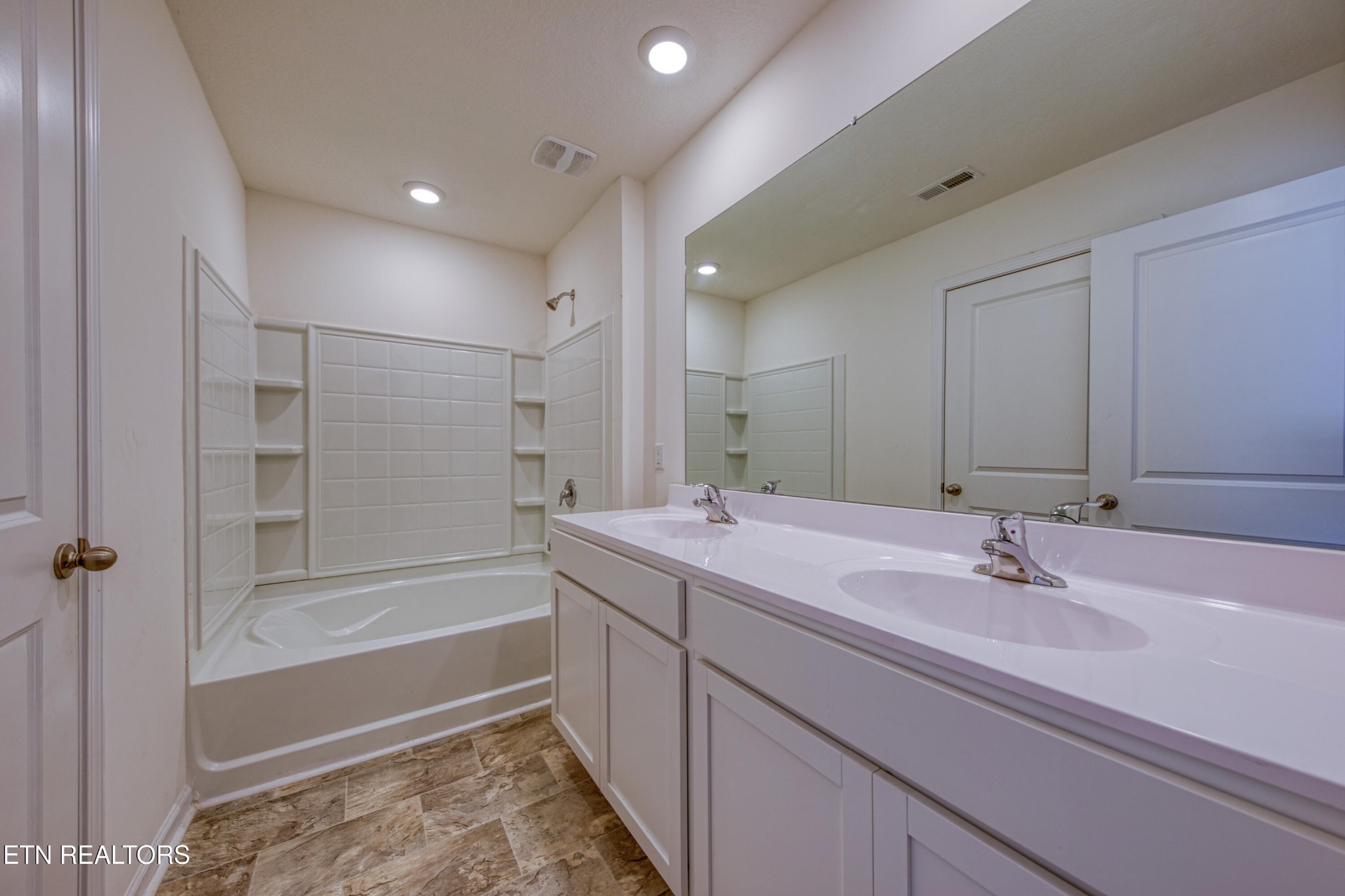 136 Ibis Loop Oak Ridge TN 37830