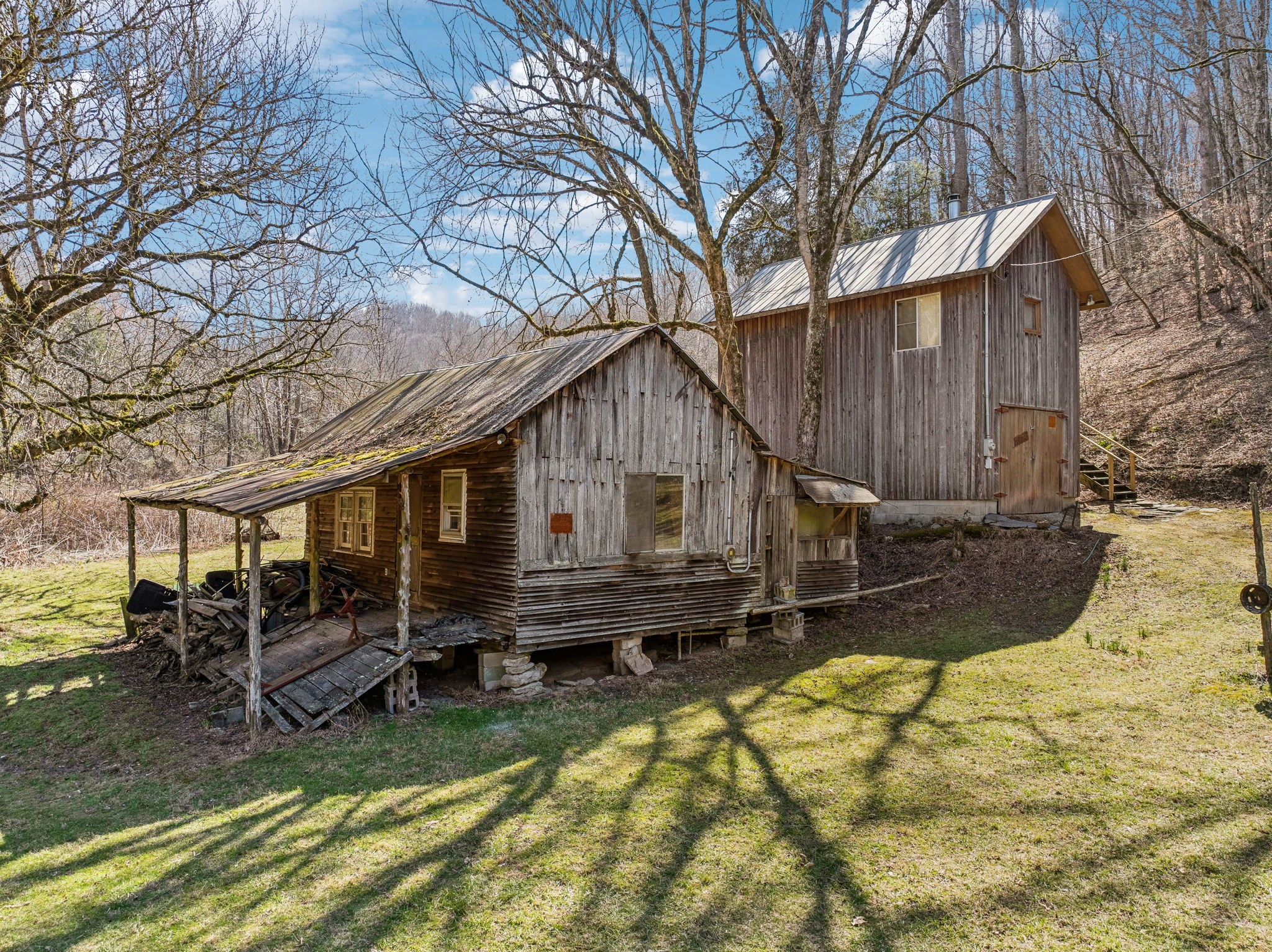 6528 Neely Creek Road Celina TN 38551