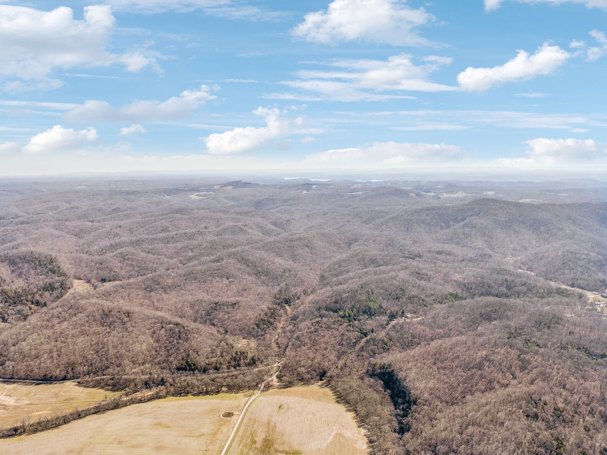 6528 Neely Creek Road Celina TN 38551