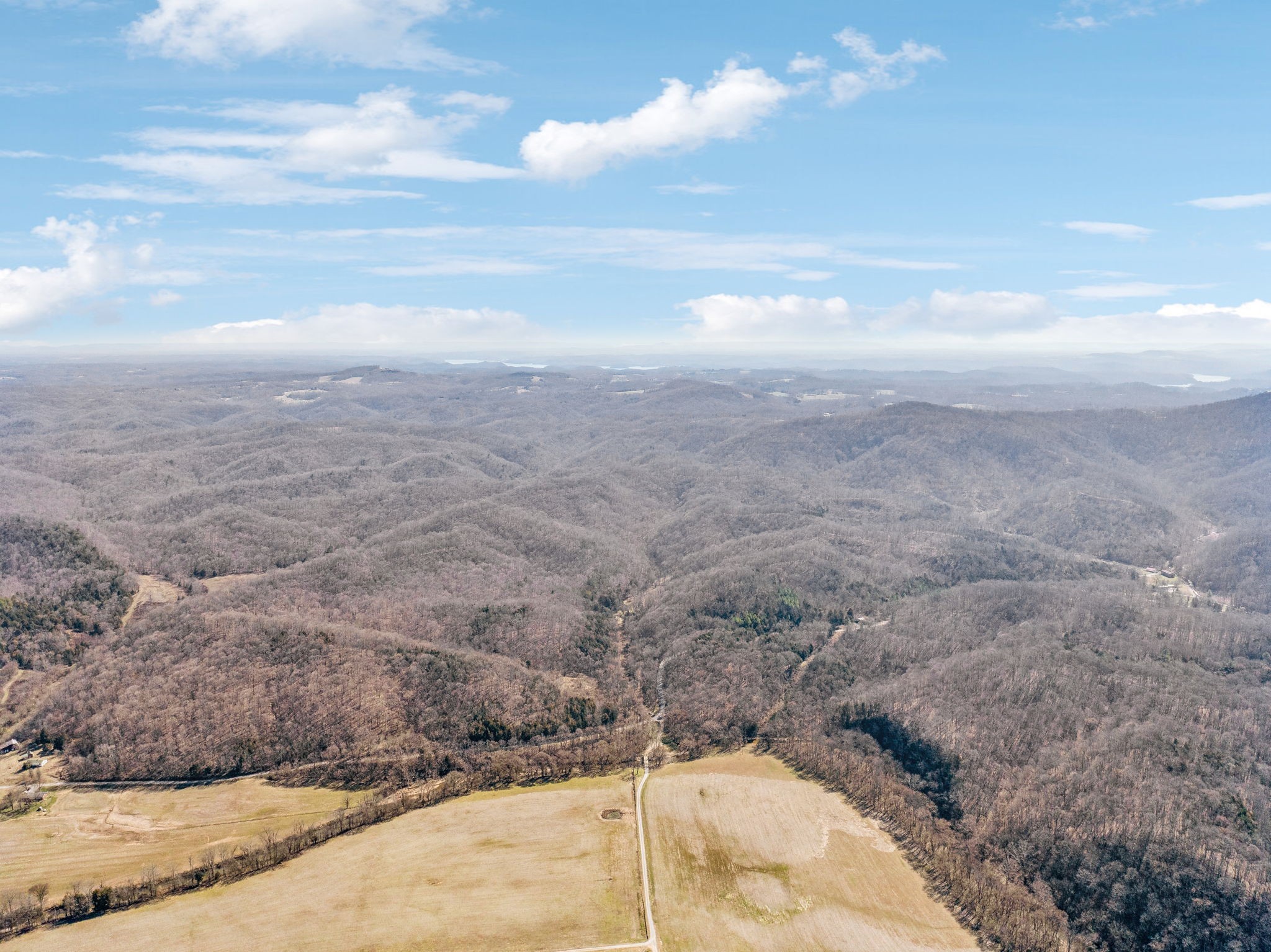 6528 Neely Creek Road Celina TN 38551