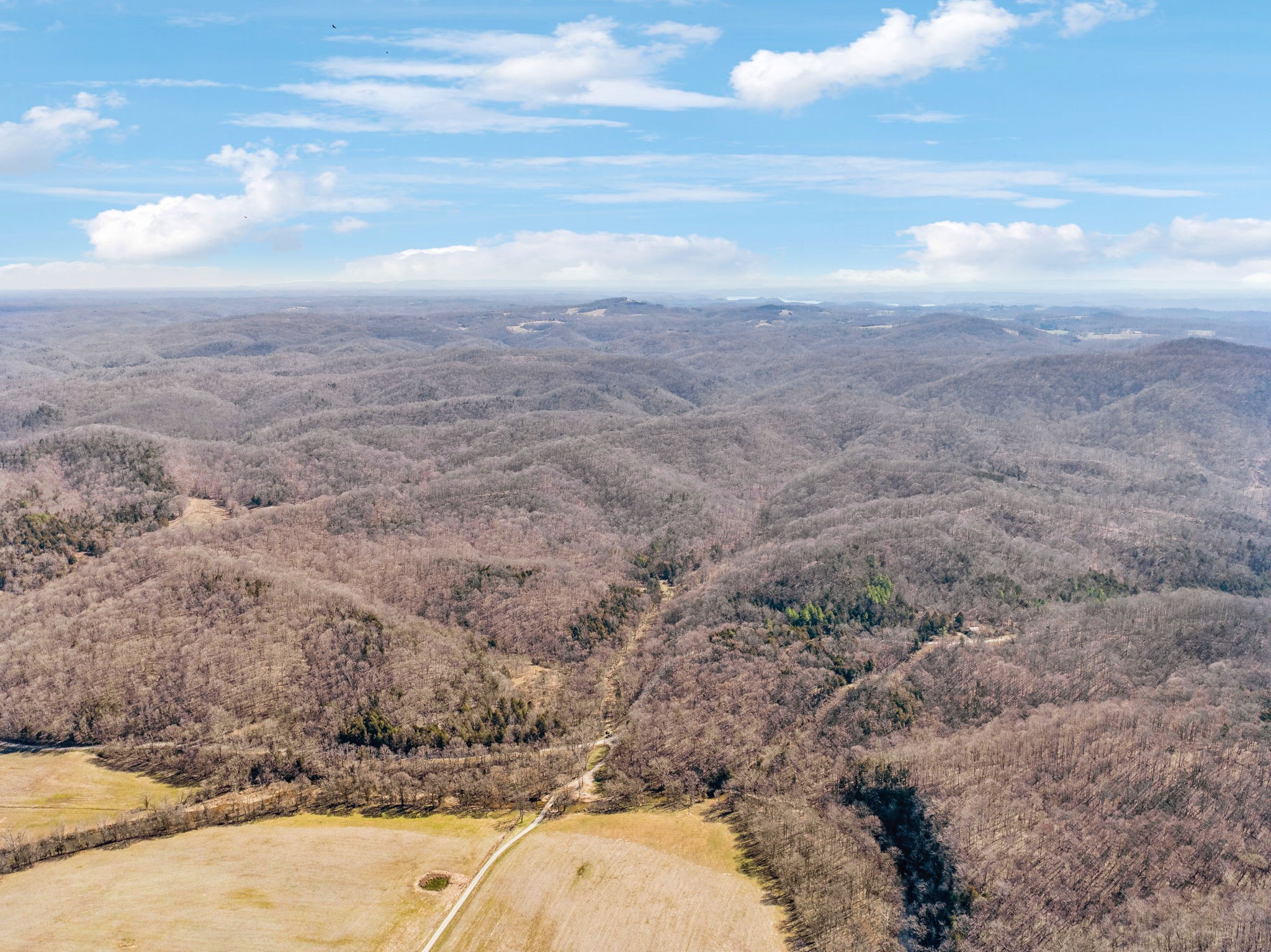 6528 Neely Creek Road Celina TN 38551
