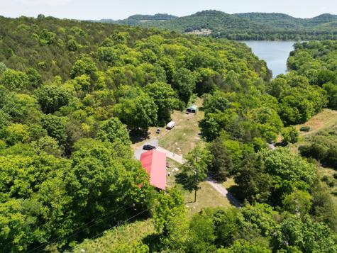 133 Cook Lane Gainesboro TN 38562