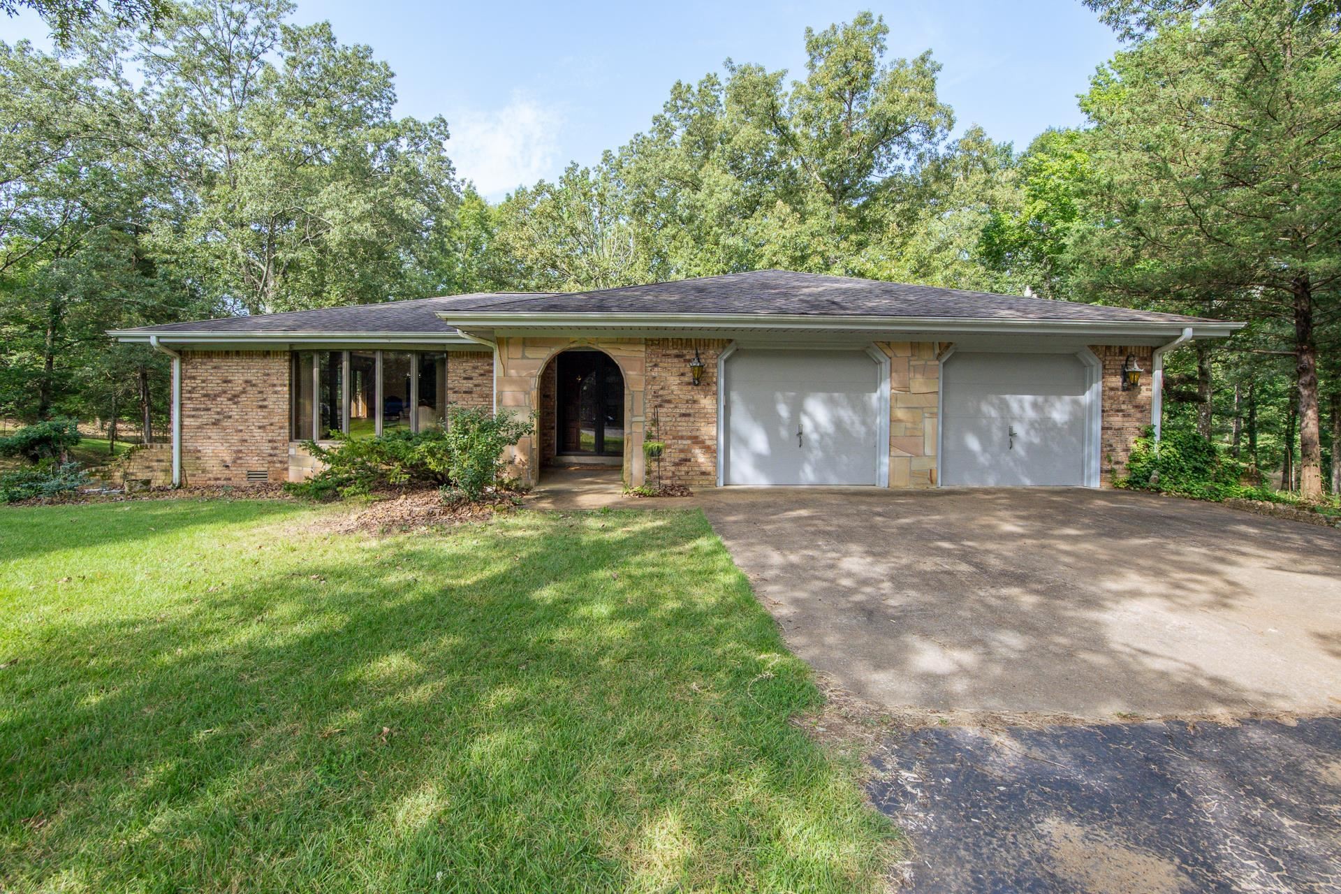 1910 Hamburg Loop Savannah TN 38372