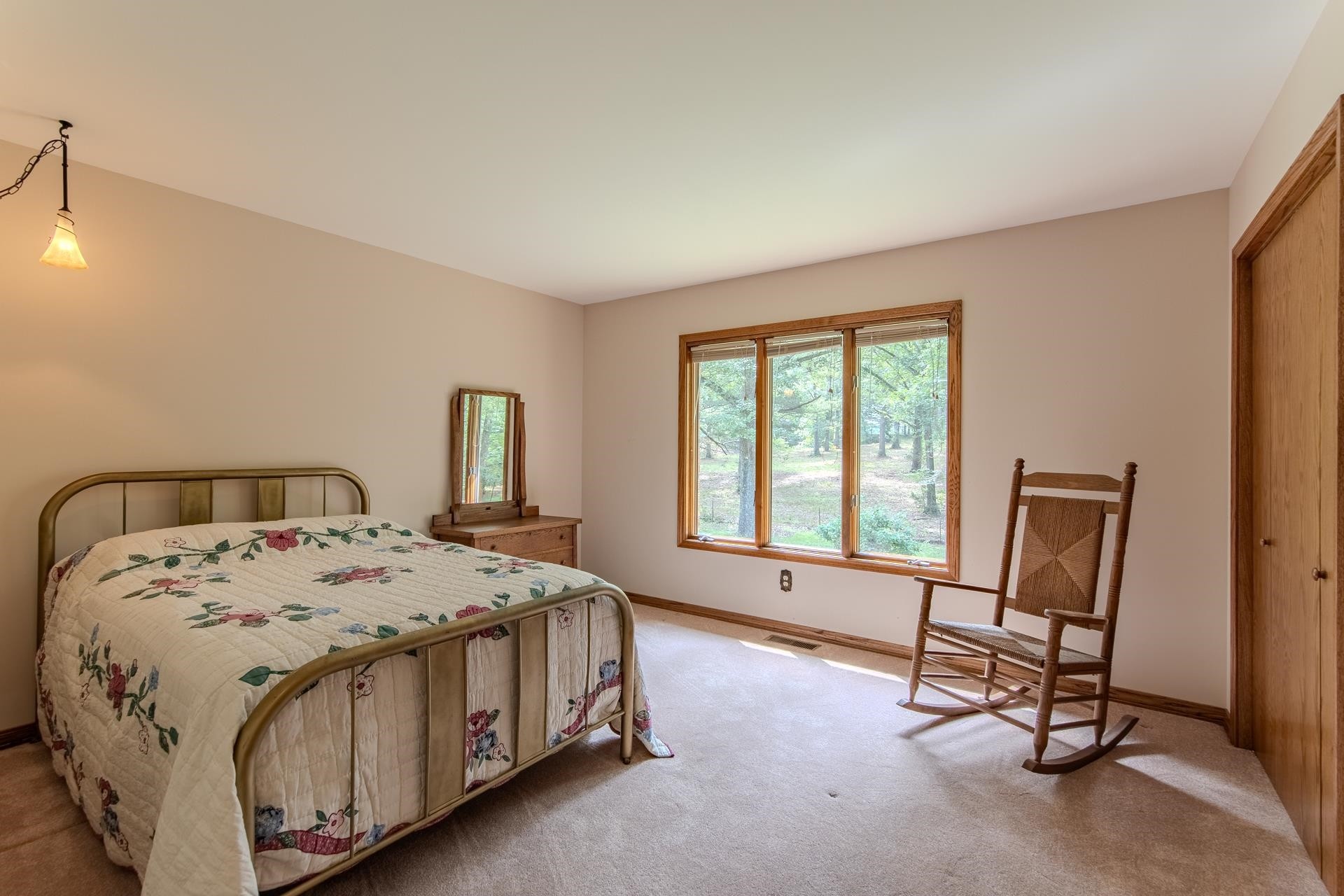 1910 Hamburg Loop Savannah TN 38372