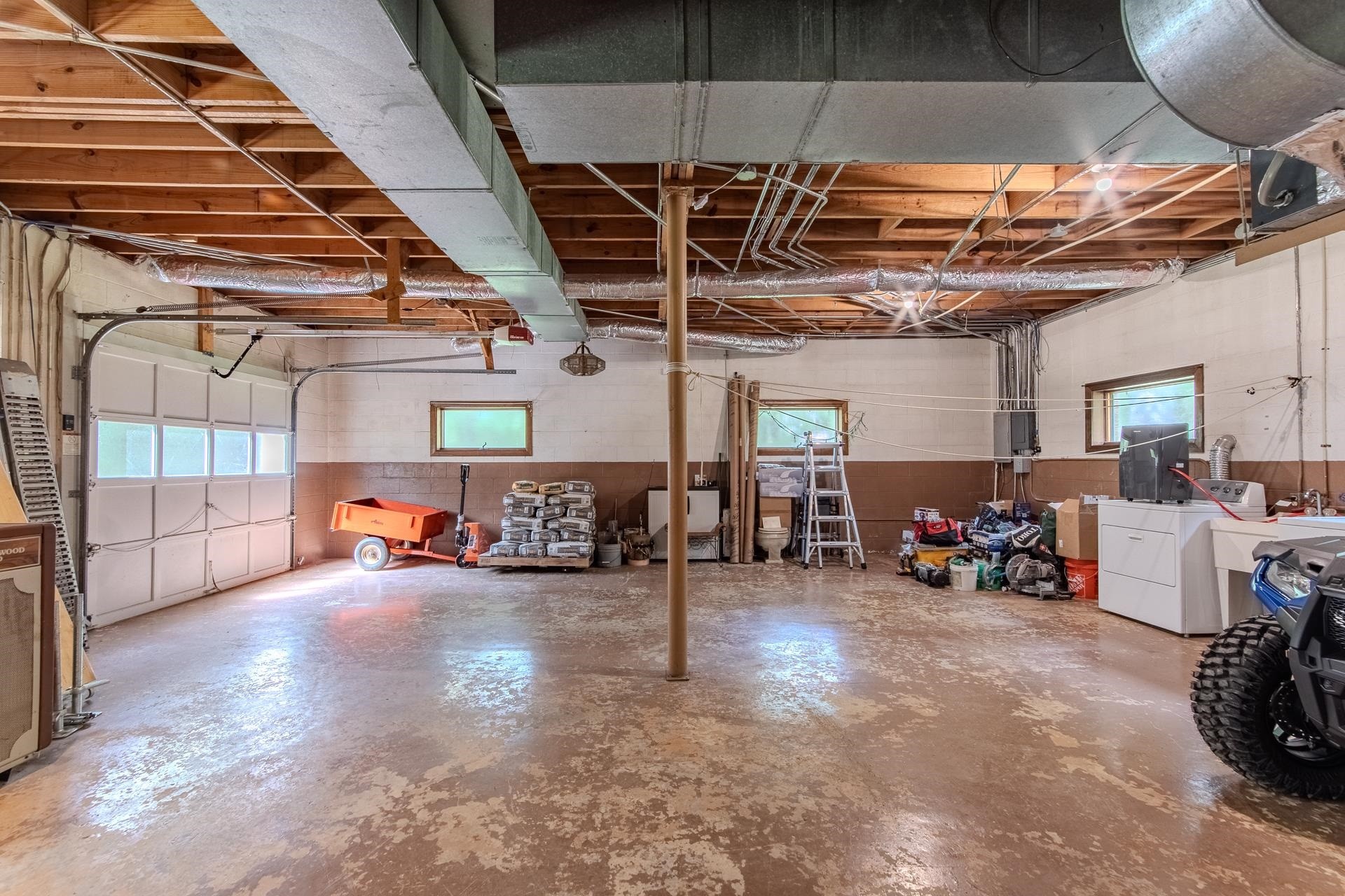 1910 Hamburg Loop Savannah TN 38372