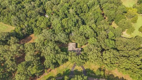 1910 Hamburg Loop Savannah TN 38372
