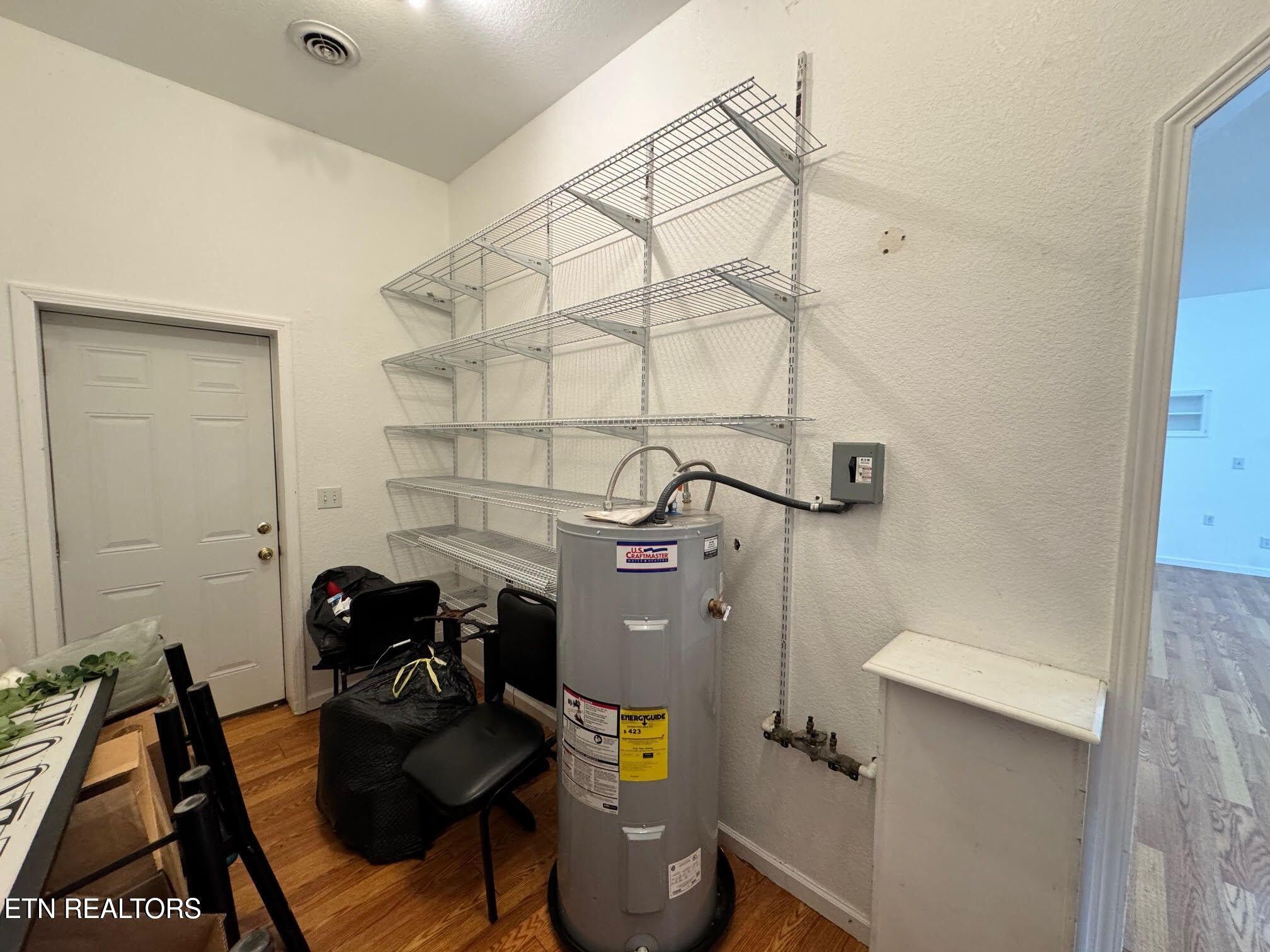 5521 S York Highway 5521 Grimsley TN 38565