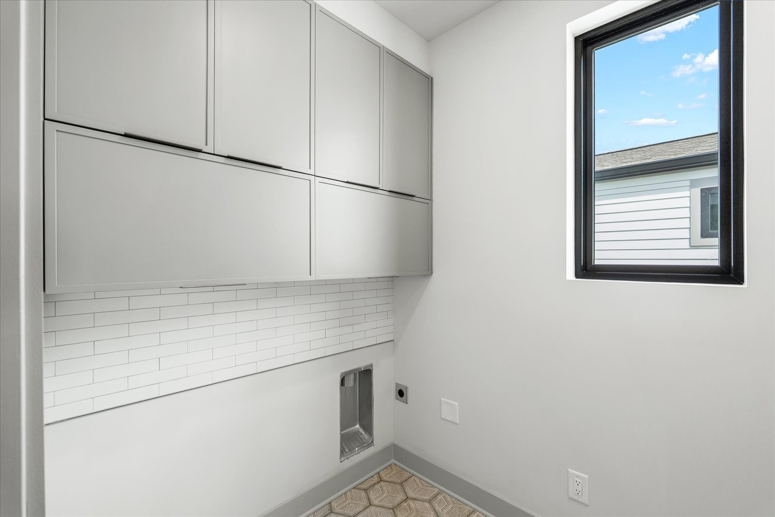 2010 9th Ave, N Nashville TN 37208