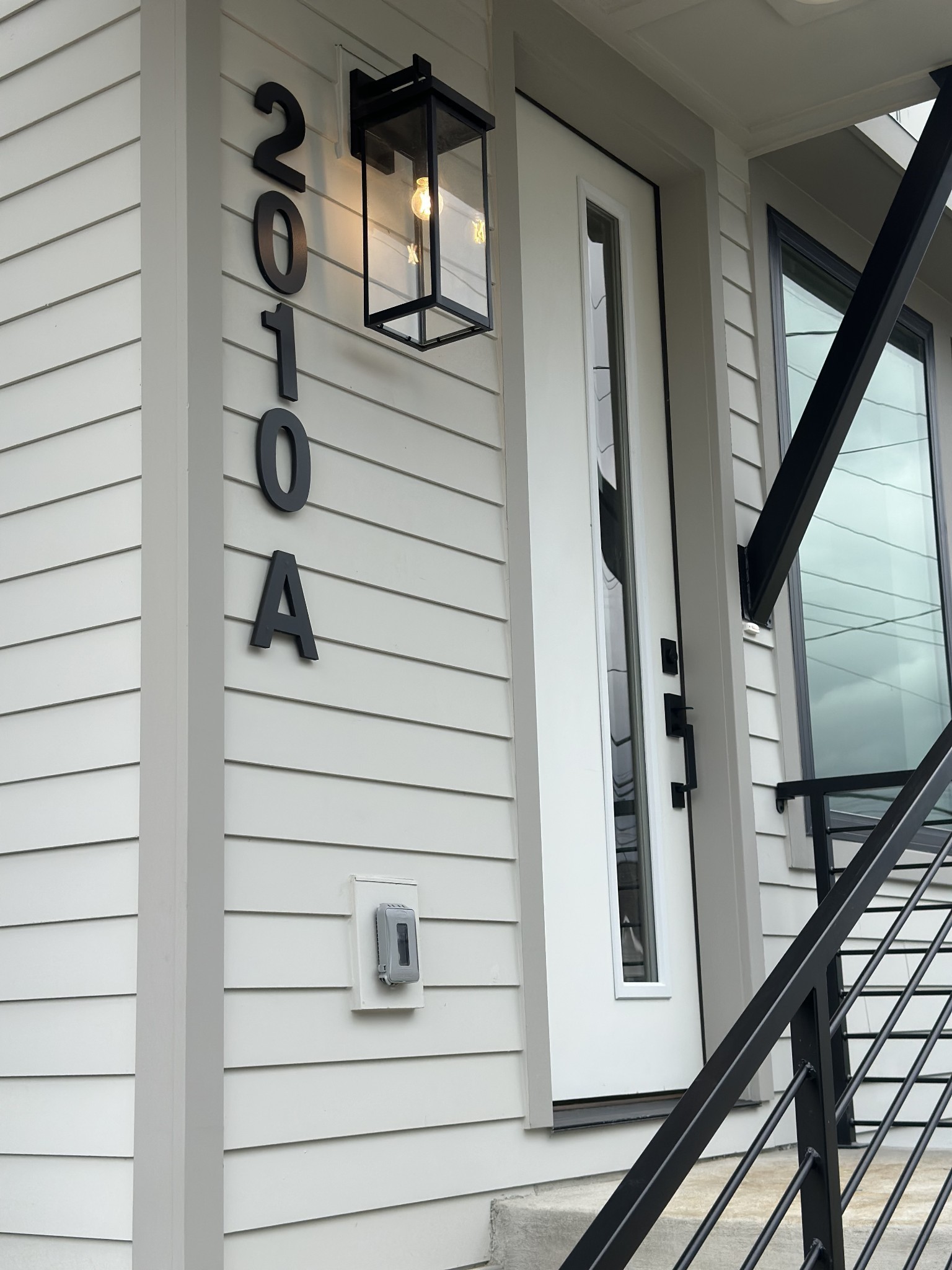 2010 9th Ave, N Nashville TN 37208