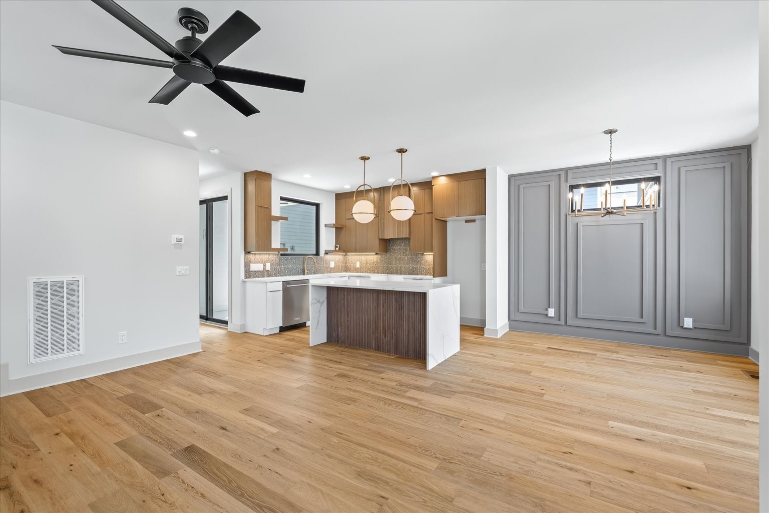 2010 9th Ave, N Nashville TN 37208