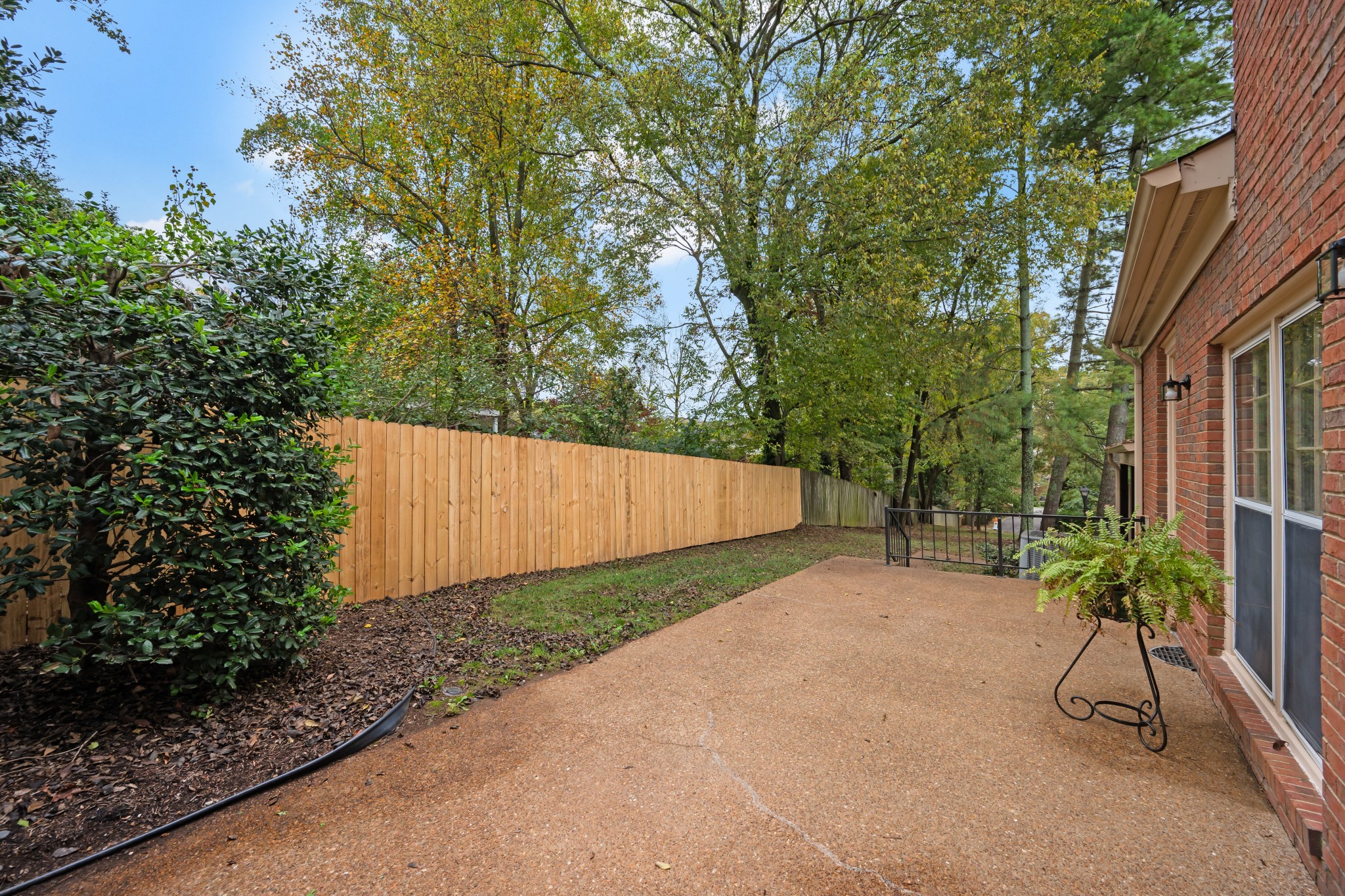 9 Sharonwood Drive Nashville TN 37215
