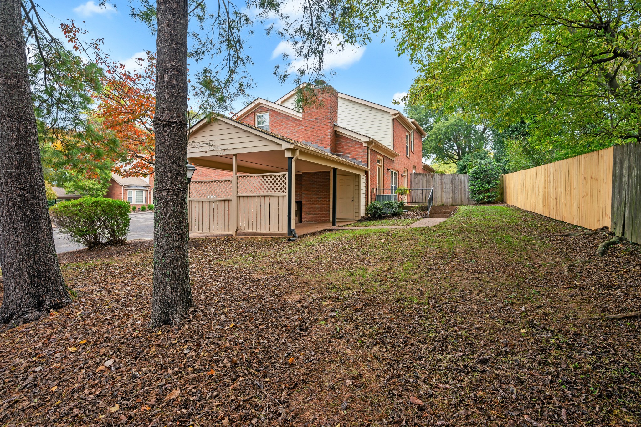 9 Sharonwood Drive Nashville TN 37215