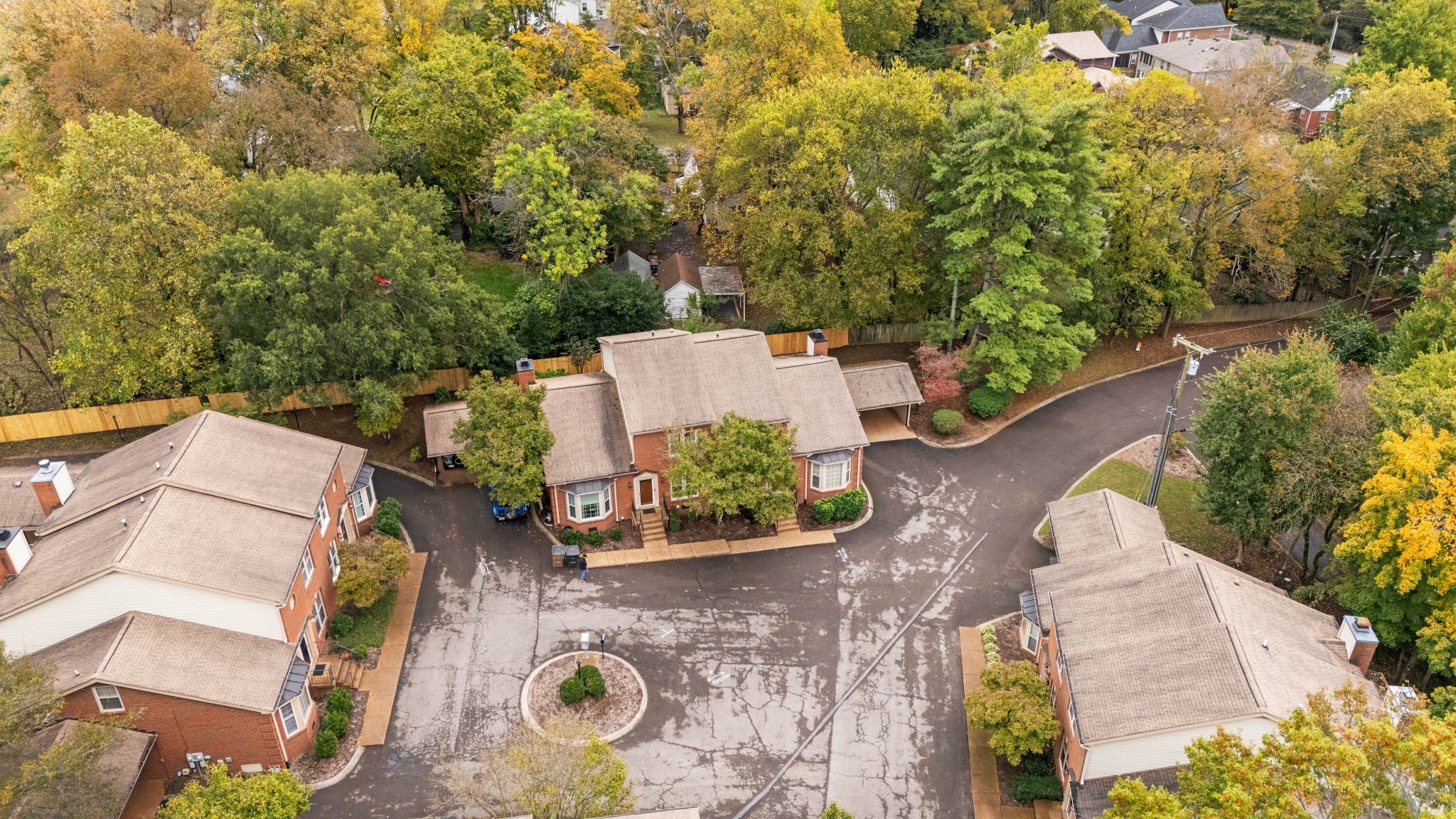 9 Sharonwood Drive Nashville TN 37215