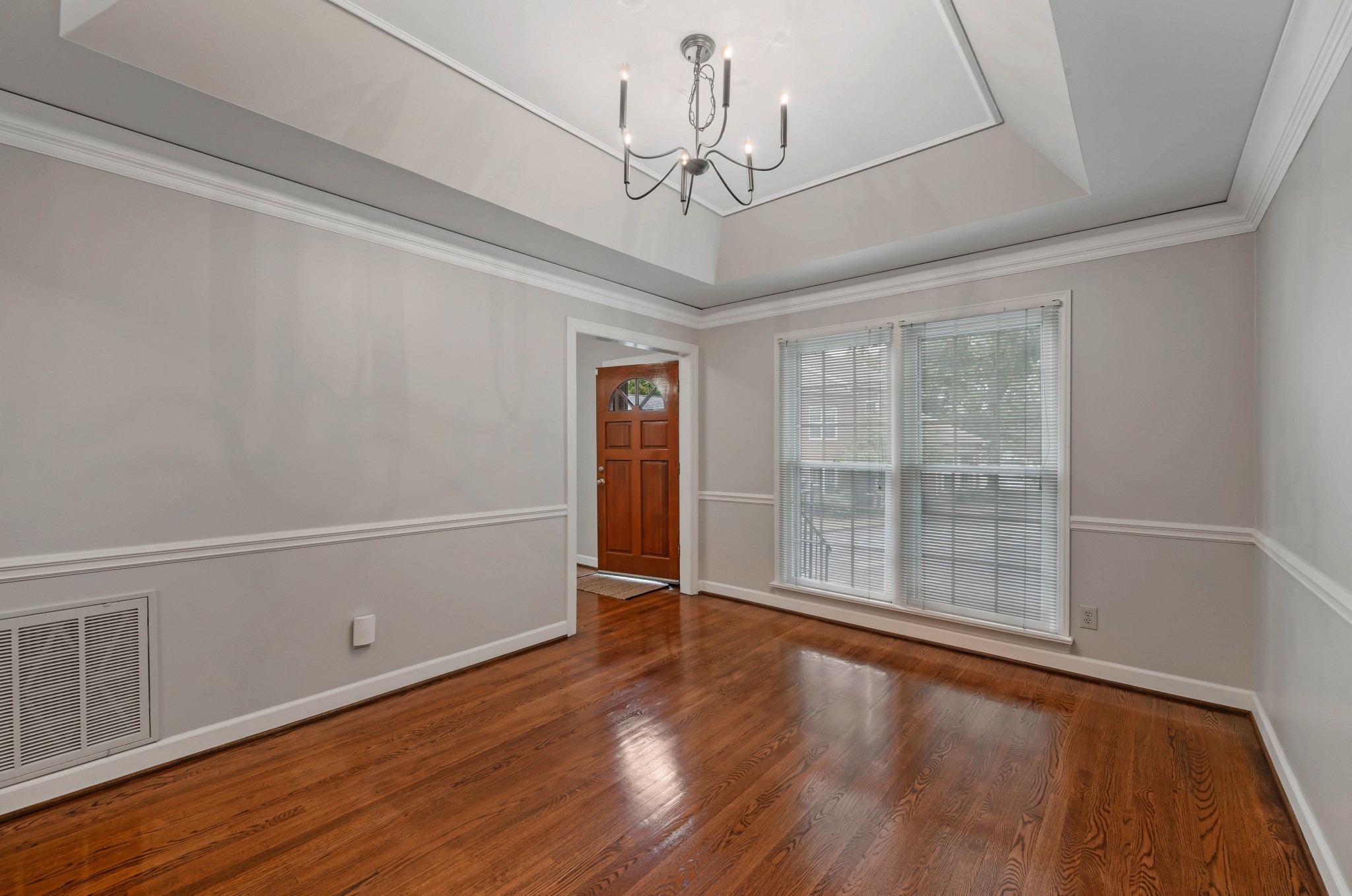 9 Sharonwood Drive Nashville TN 37215
