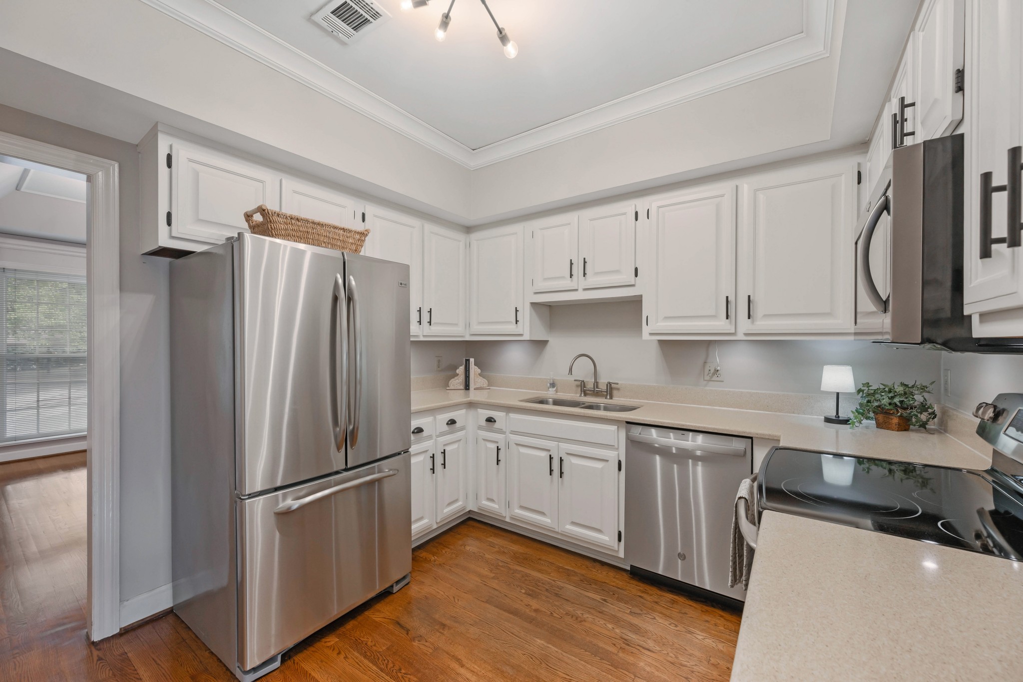 9 Sharonwood Drive Nashville TN 37215