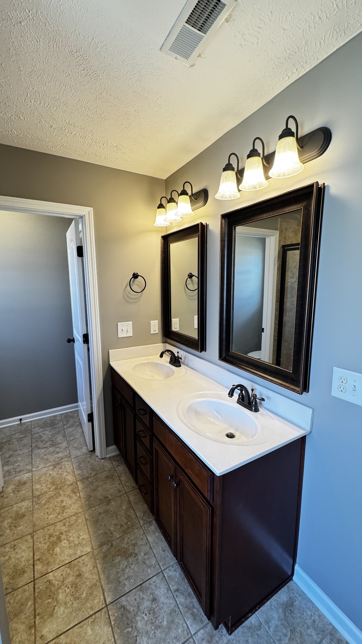 1941 Sunset Meadows Way Clarksville TN 37042
