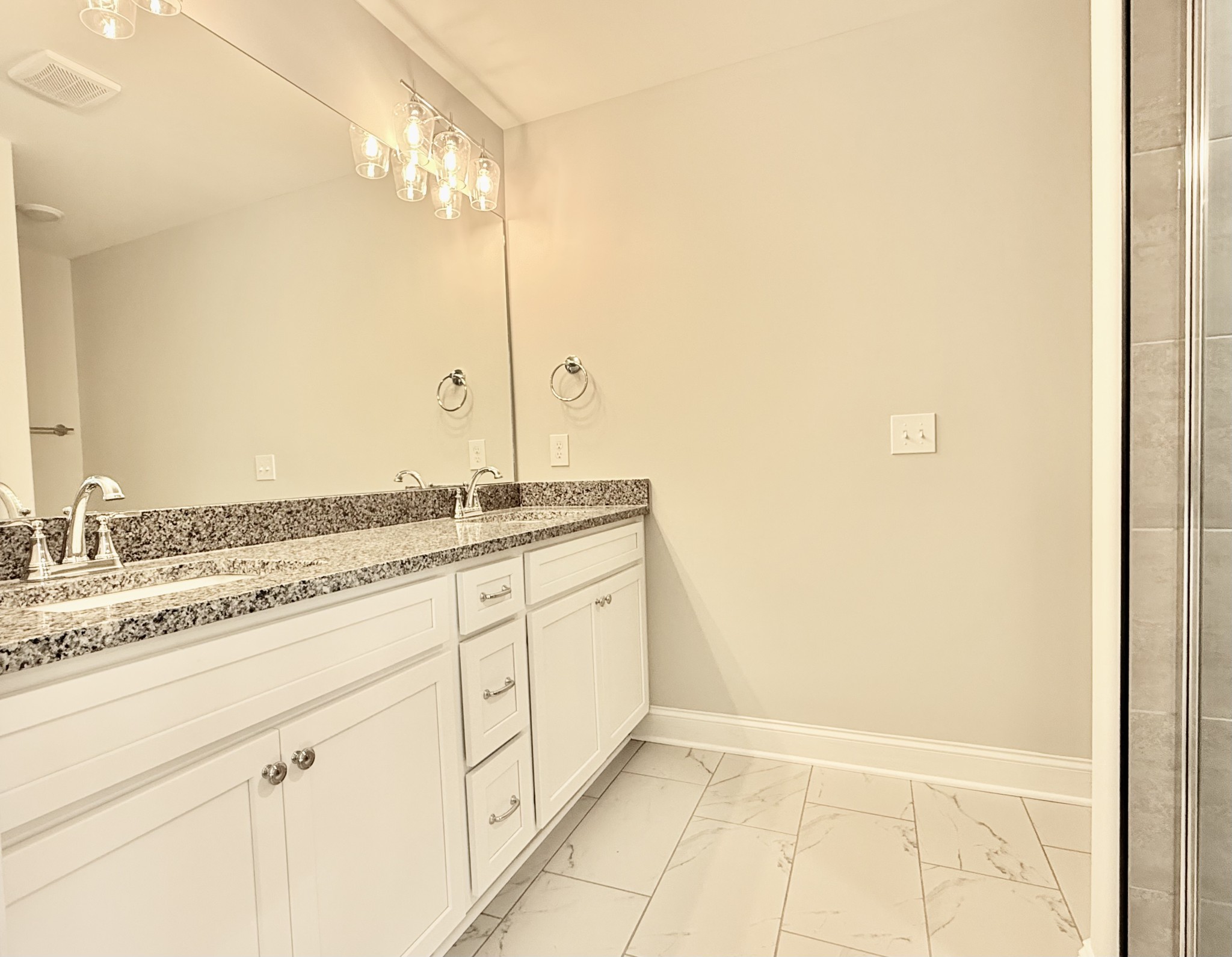 1906 Gracie Bug Loop Murfreesboro TN 37128