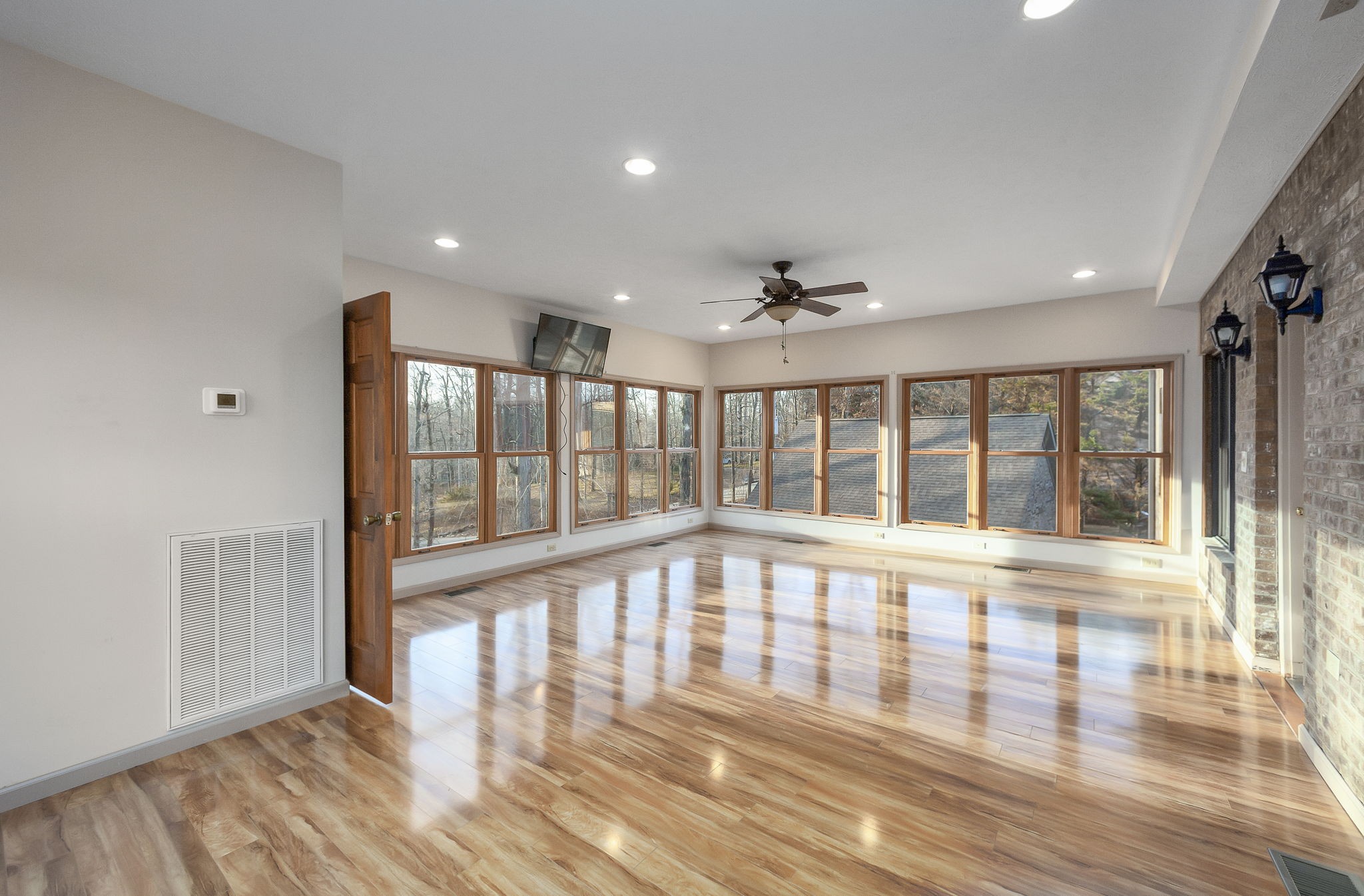 40 Pine Cove Parsons TN 38363