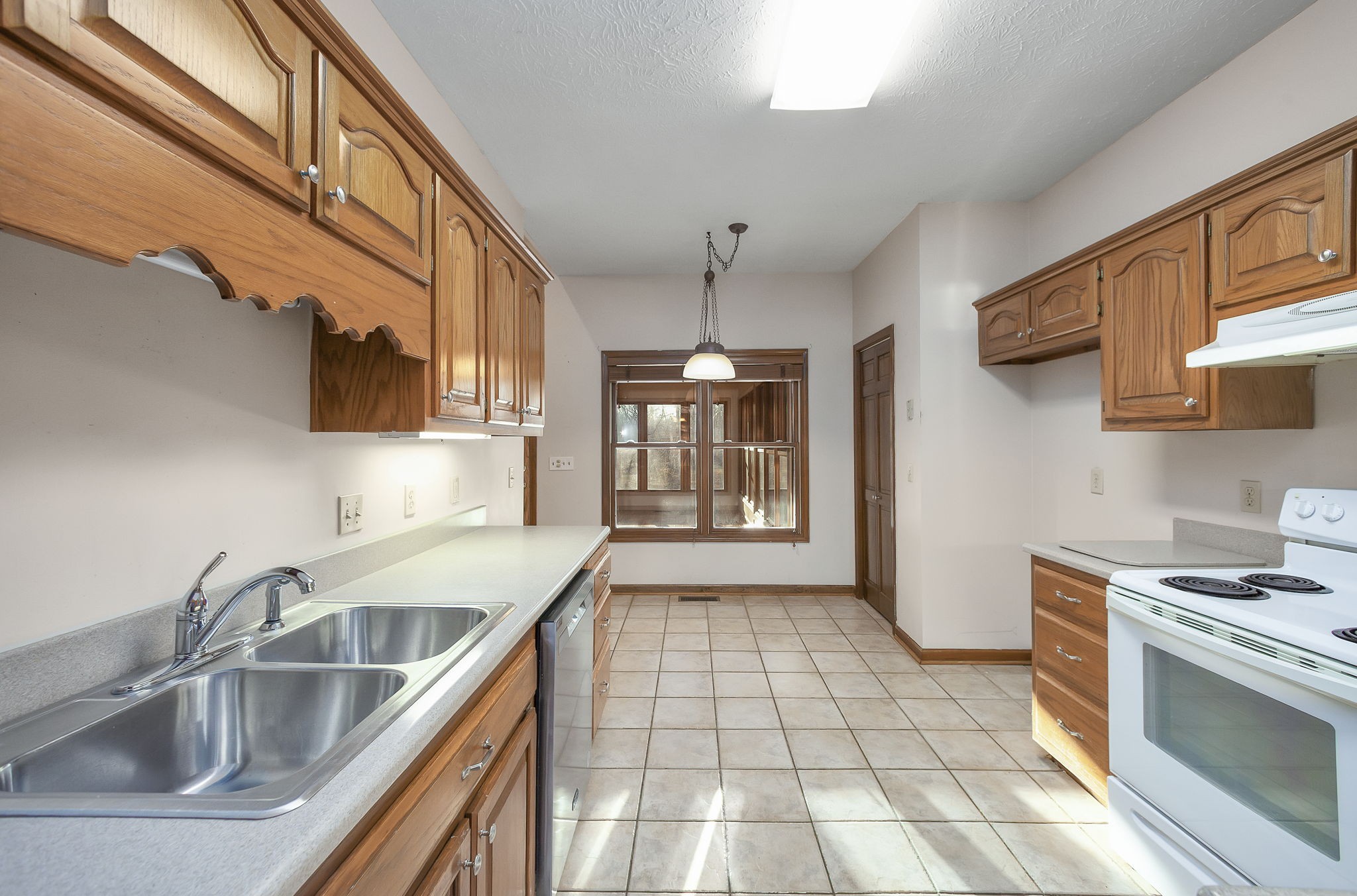 40 Pine Cove Parsons TN 38363