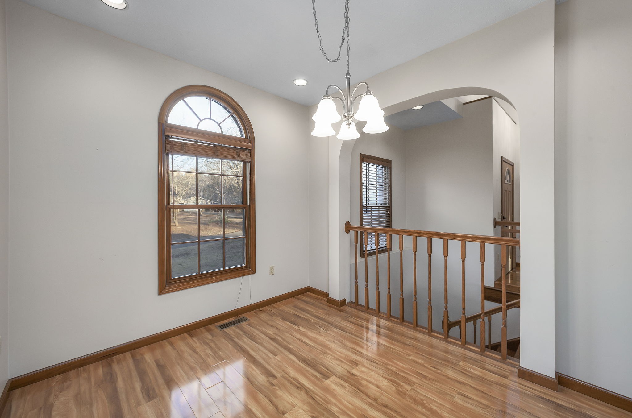 40 Pine Cove Parsons TN 38363