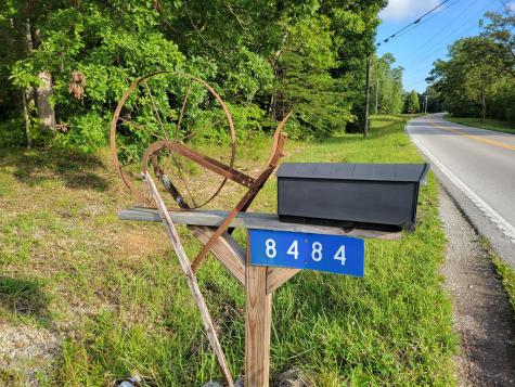 8484 Highway 150 Sequatchie TN 37374