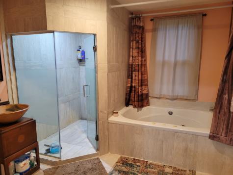 8484 Highway 150 Sequatchie TN 37374