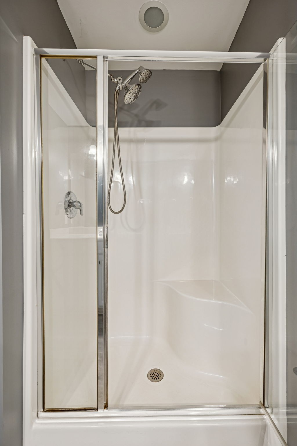 825 S Browns Lane Gallatin TN 37066