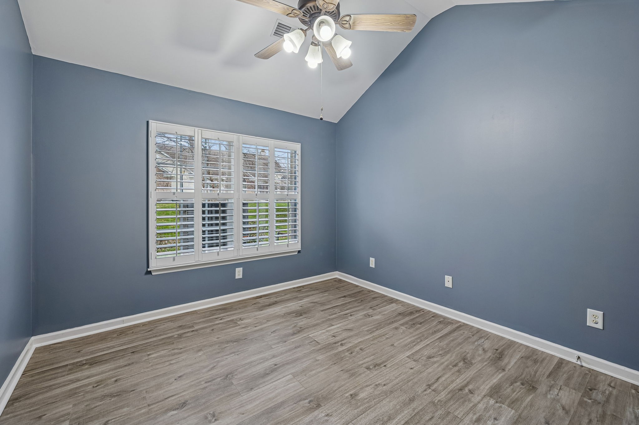 825 S Browns Lane Gallatin TN 37066