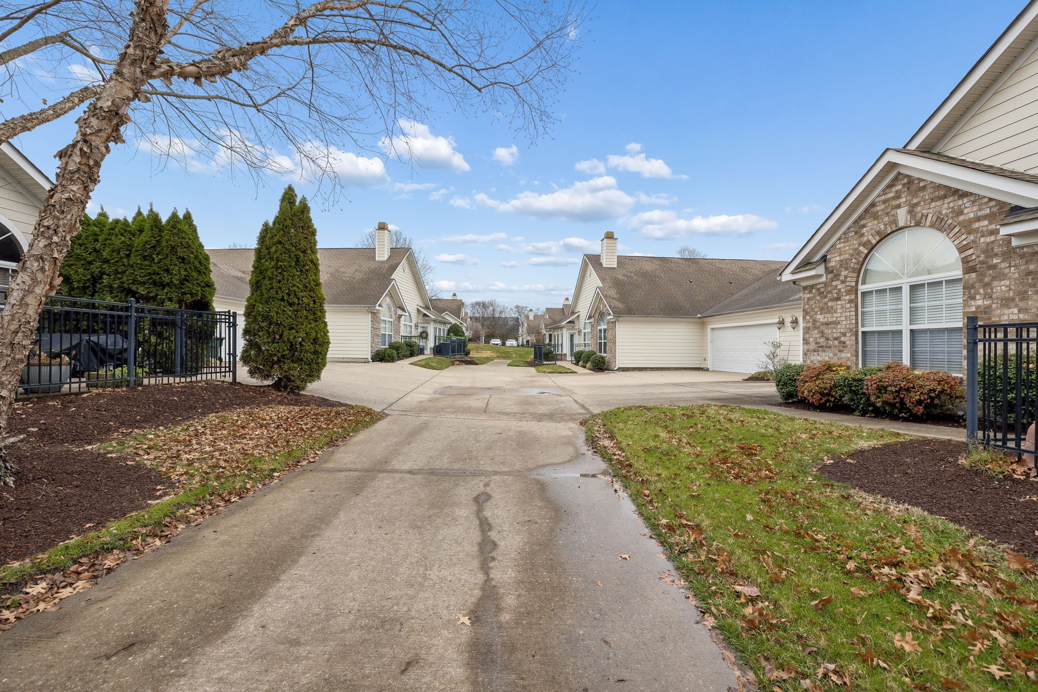 825 S Browns Lane Gallatin TN 37066