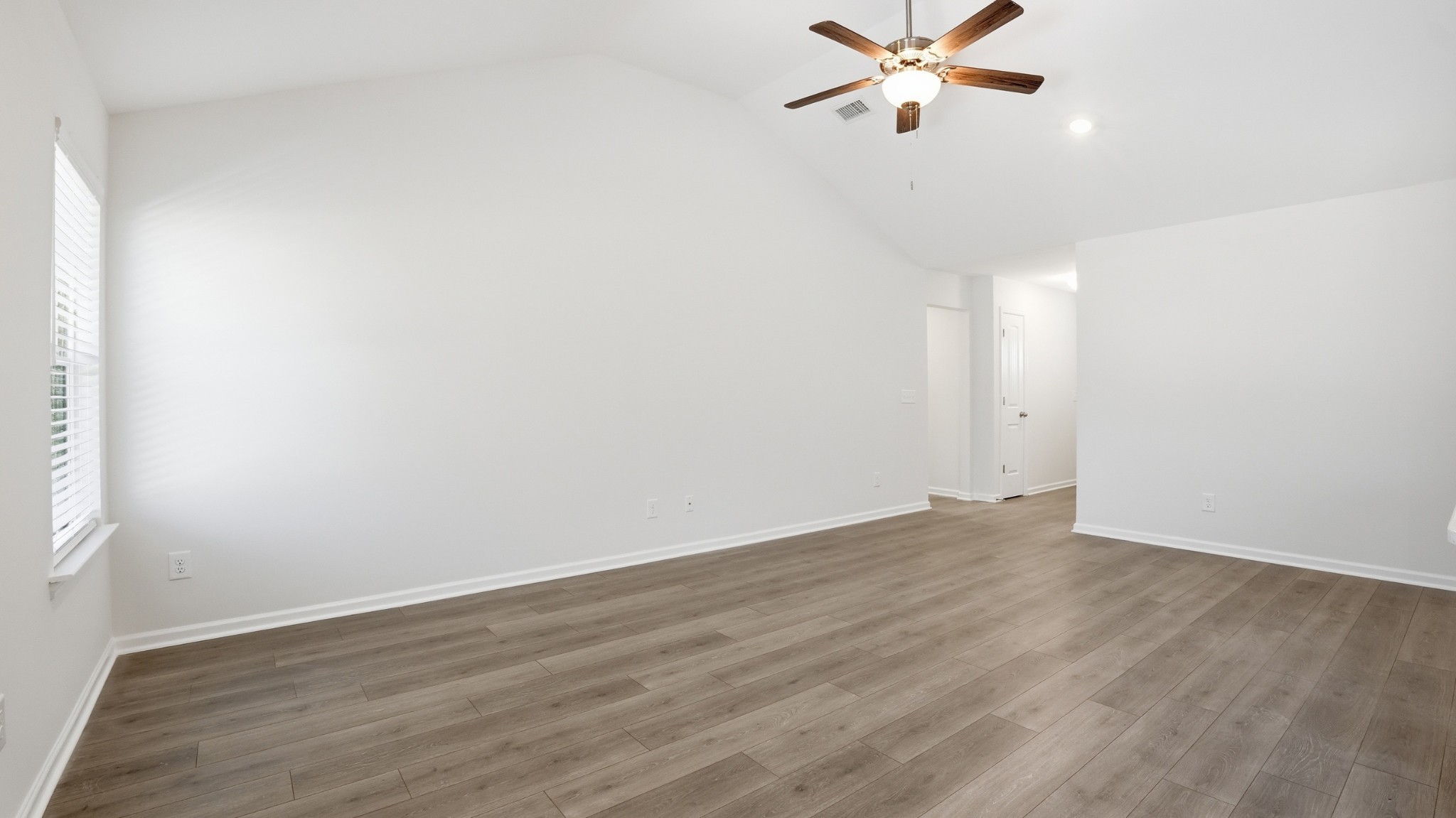 42 Stillwater Way Tullahoma TN 37388