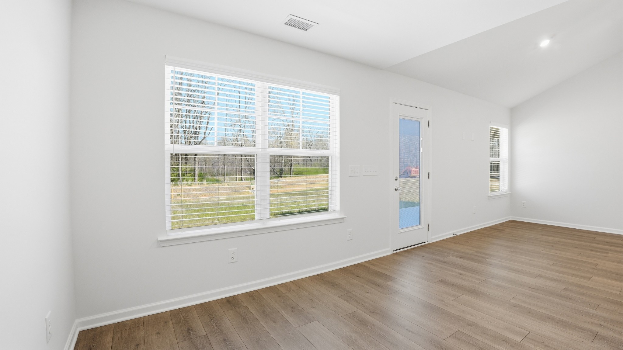 42 Stillwater Way Tullahoma TN 37388