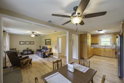 112 Sam Horner Lane Decaturville TN 38329