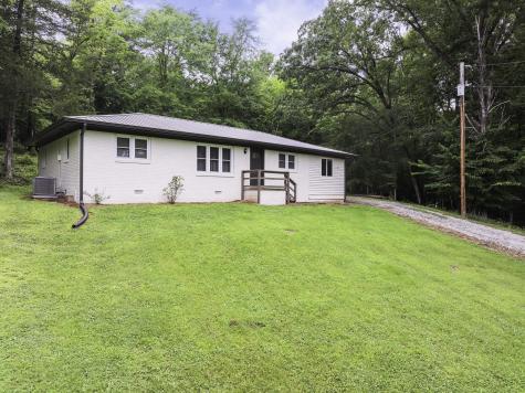 112 Sam Horner Lane Decaturville TN 38329