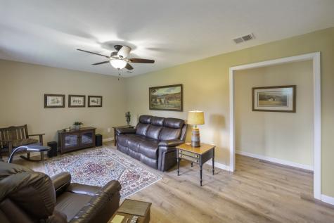 112 Sam Horner Lane Decaturville TN 38329