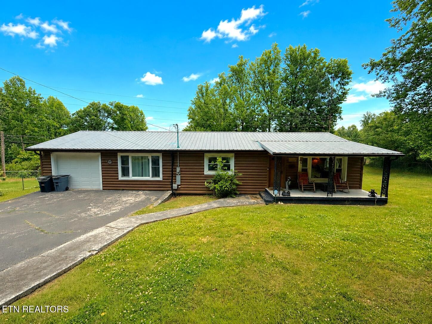 774 Tennessee 32 Cosby TN 37722