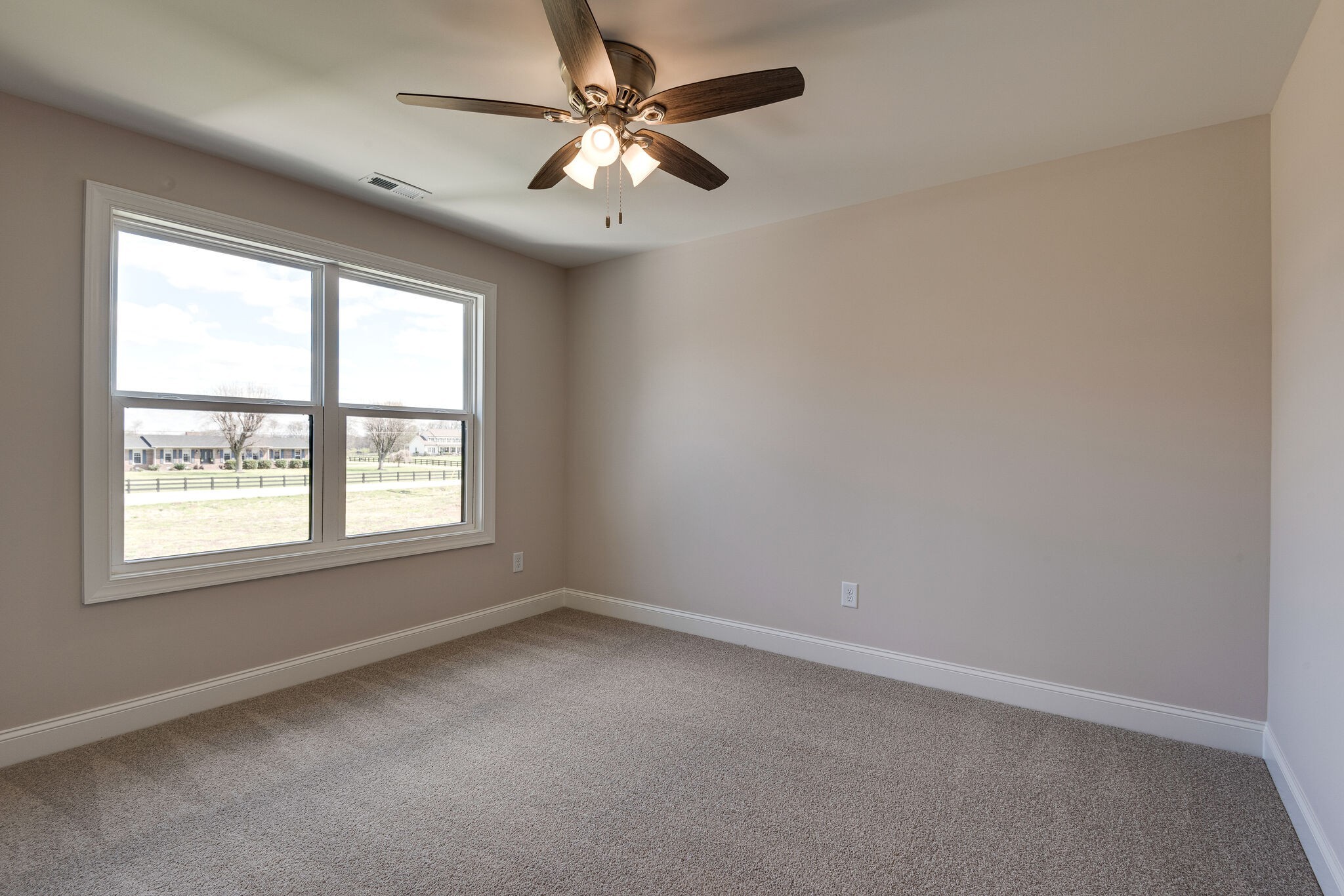 197 Creekside Drive Lewisburg TN 37091