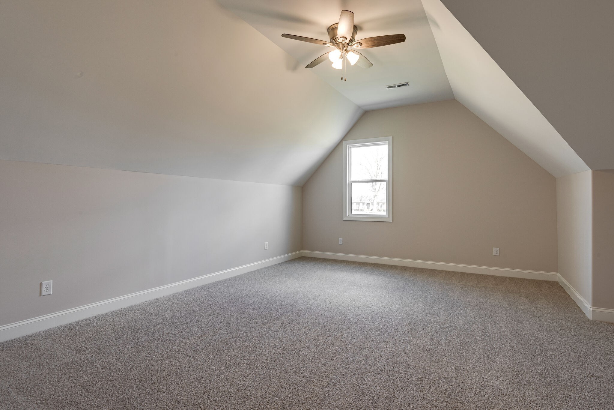 197 Creekside Drive Lewisburg TN 37091