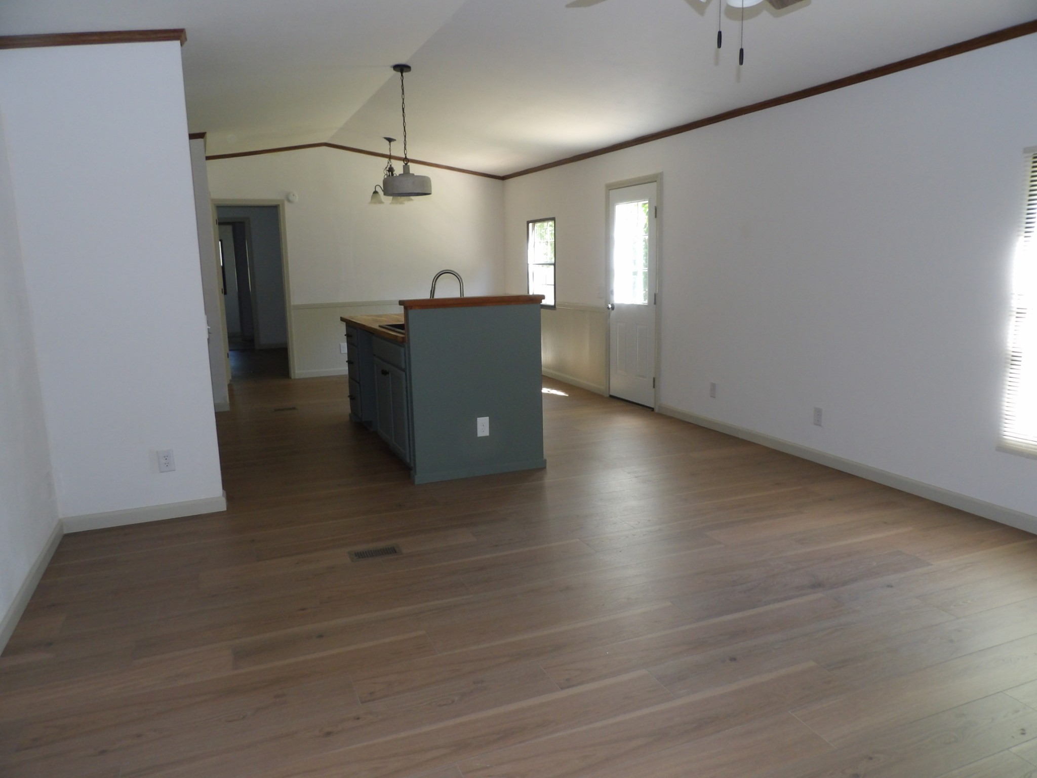 862 Chambers Spring Road Waverly TN 37185