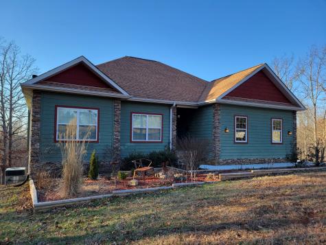 240 Thunder Ridge Drive South Pittsburg TN 37380
