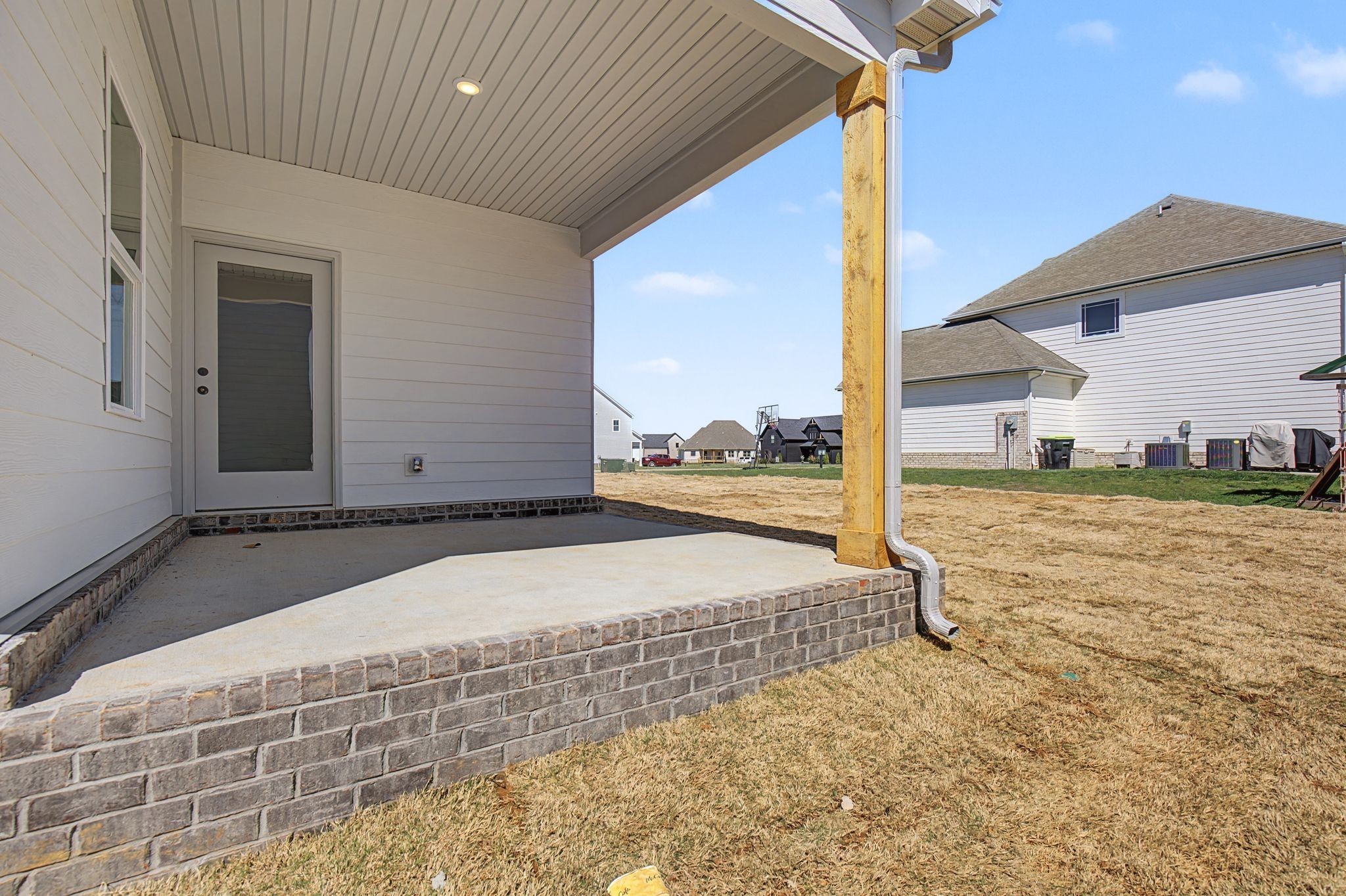 1353 English Oak Drive Clarksville TN 37043