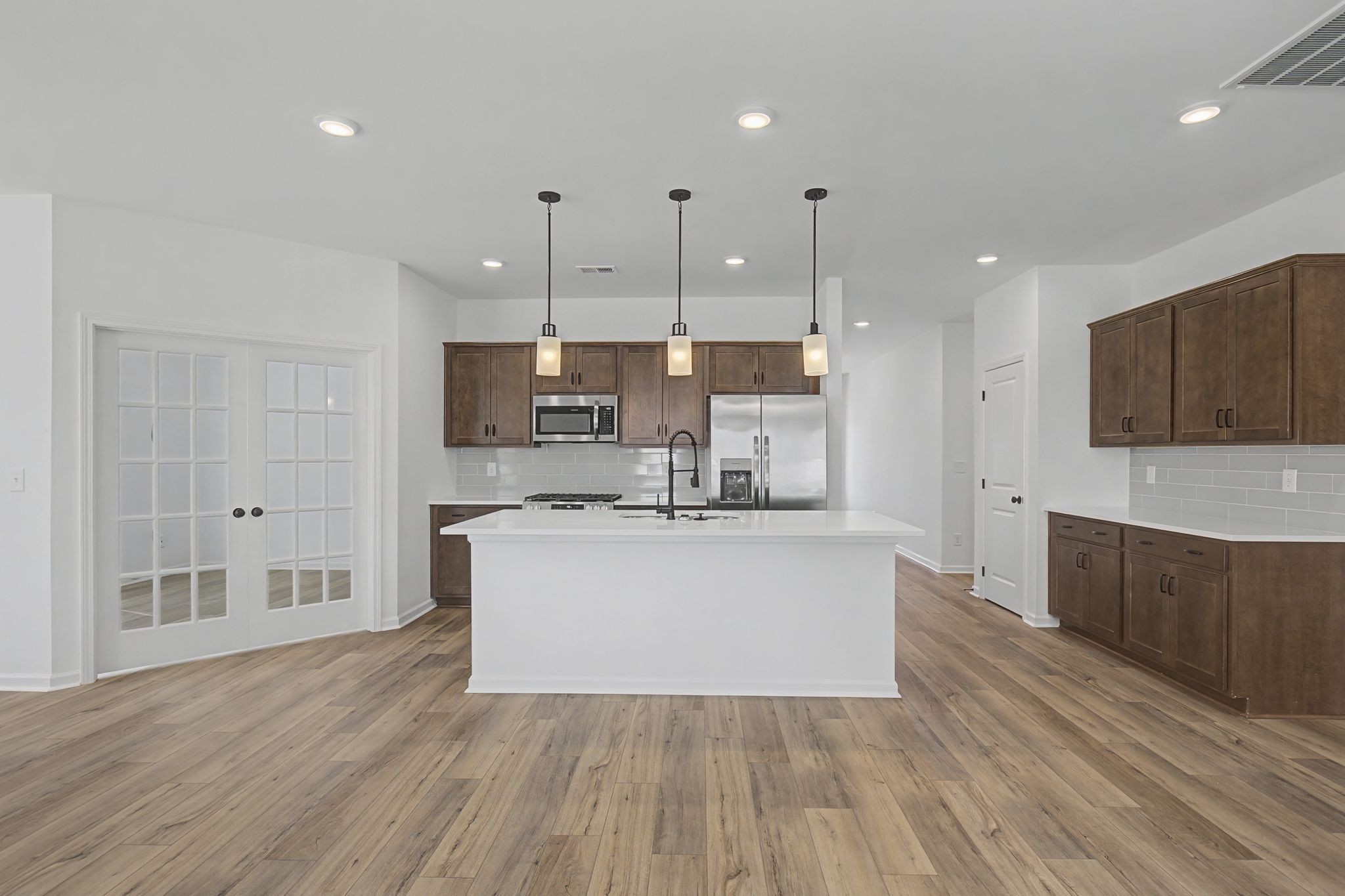 1353 English Oak Drive Clarksville TN 37043