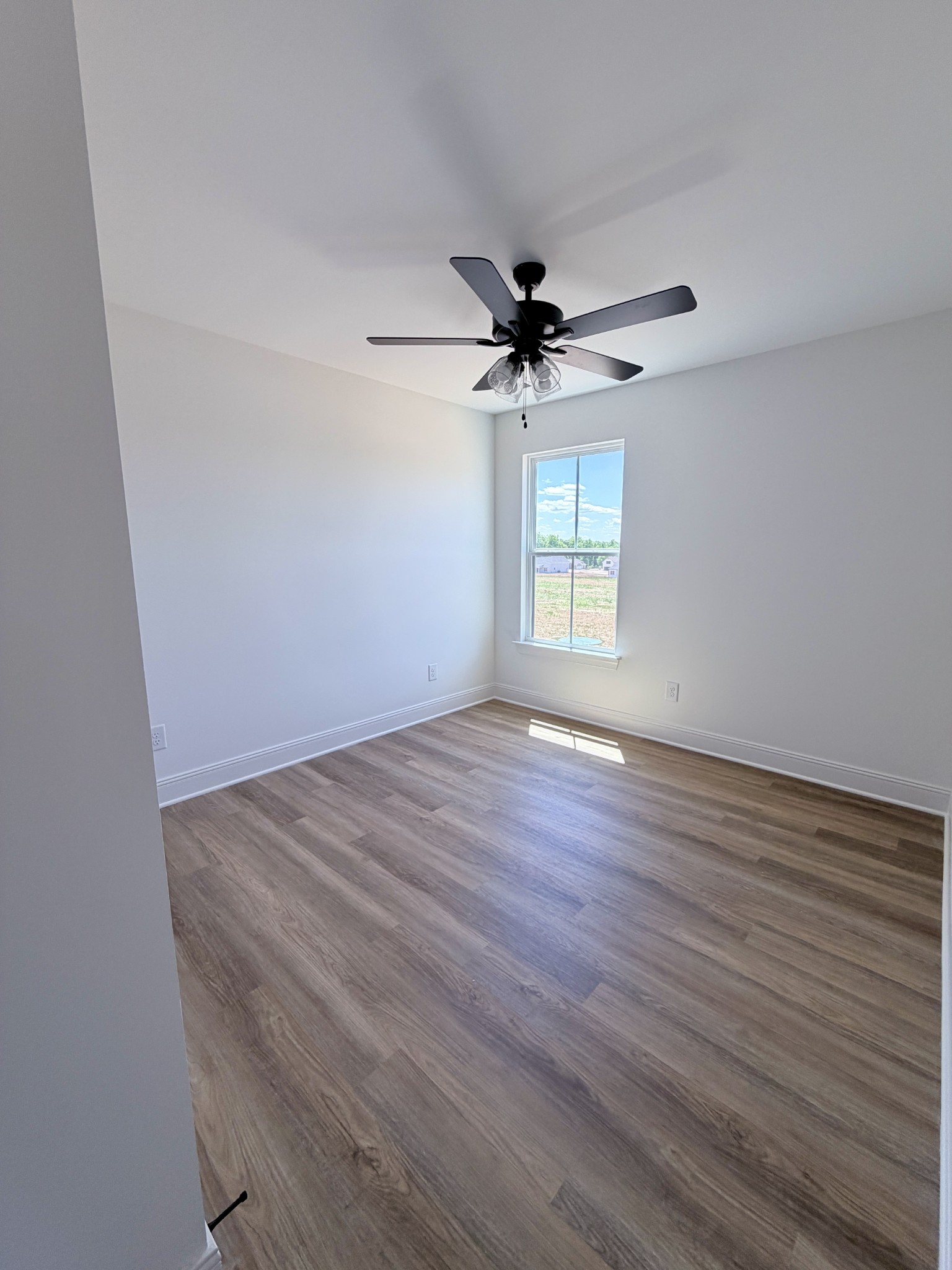 503 Mandalorian Way Dickson TN 37055