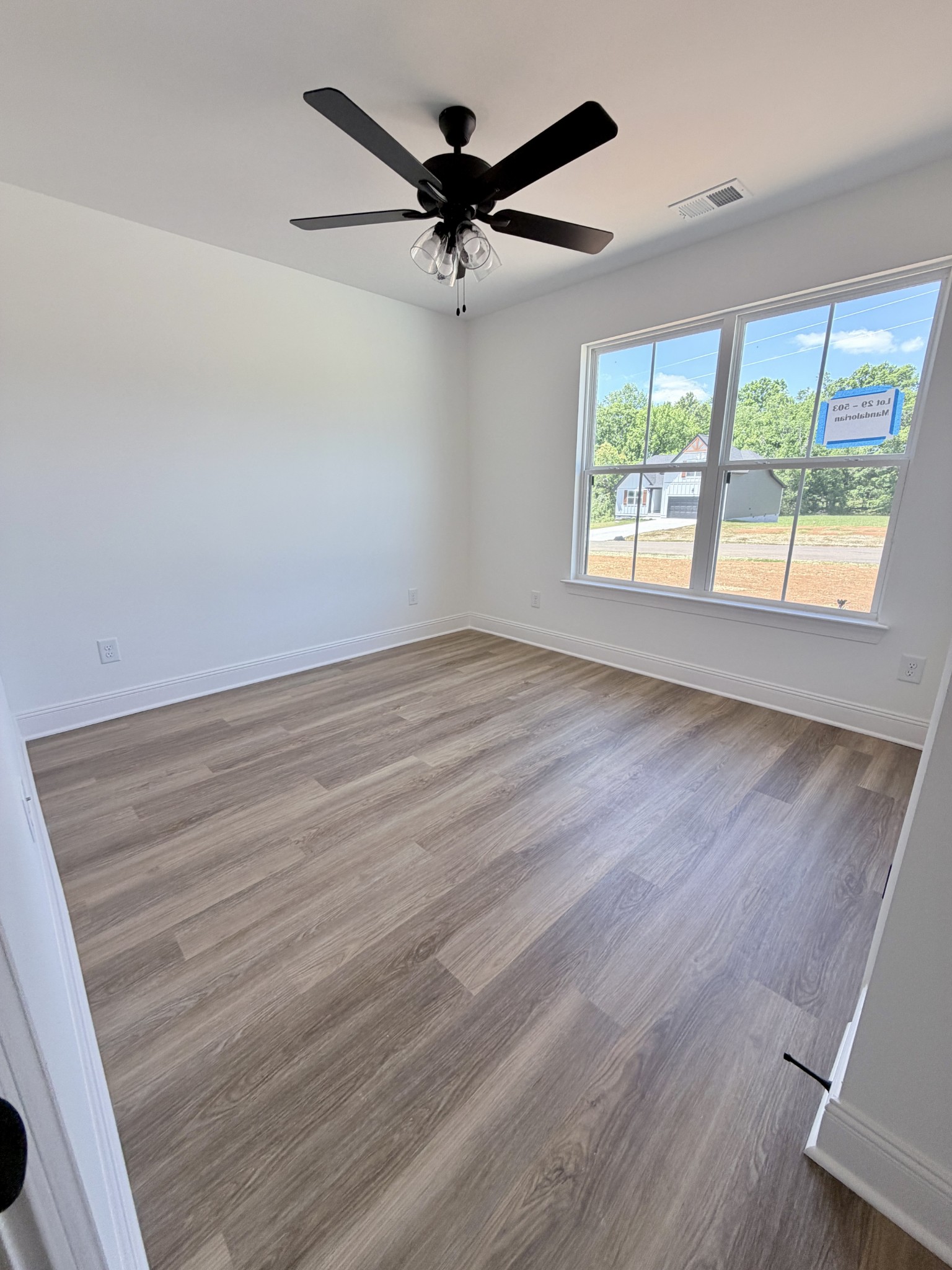 503 Mandalorian Way Dickson TN 37055