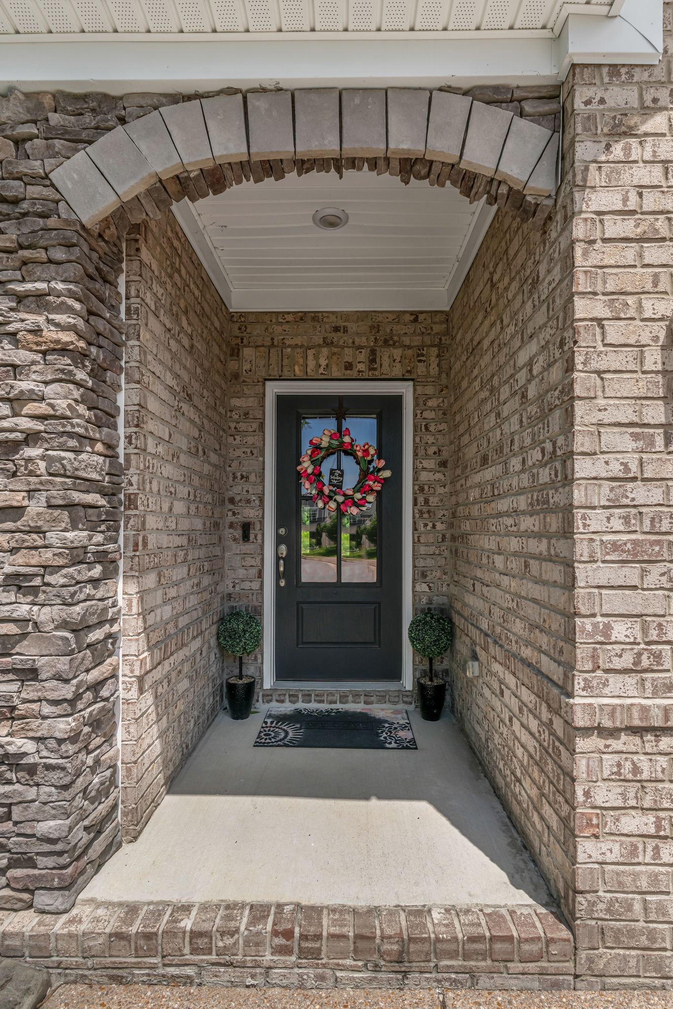 4937 Riverbank Drive Hermitage TN 37076