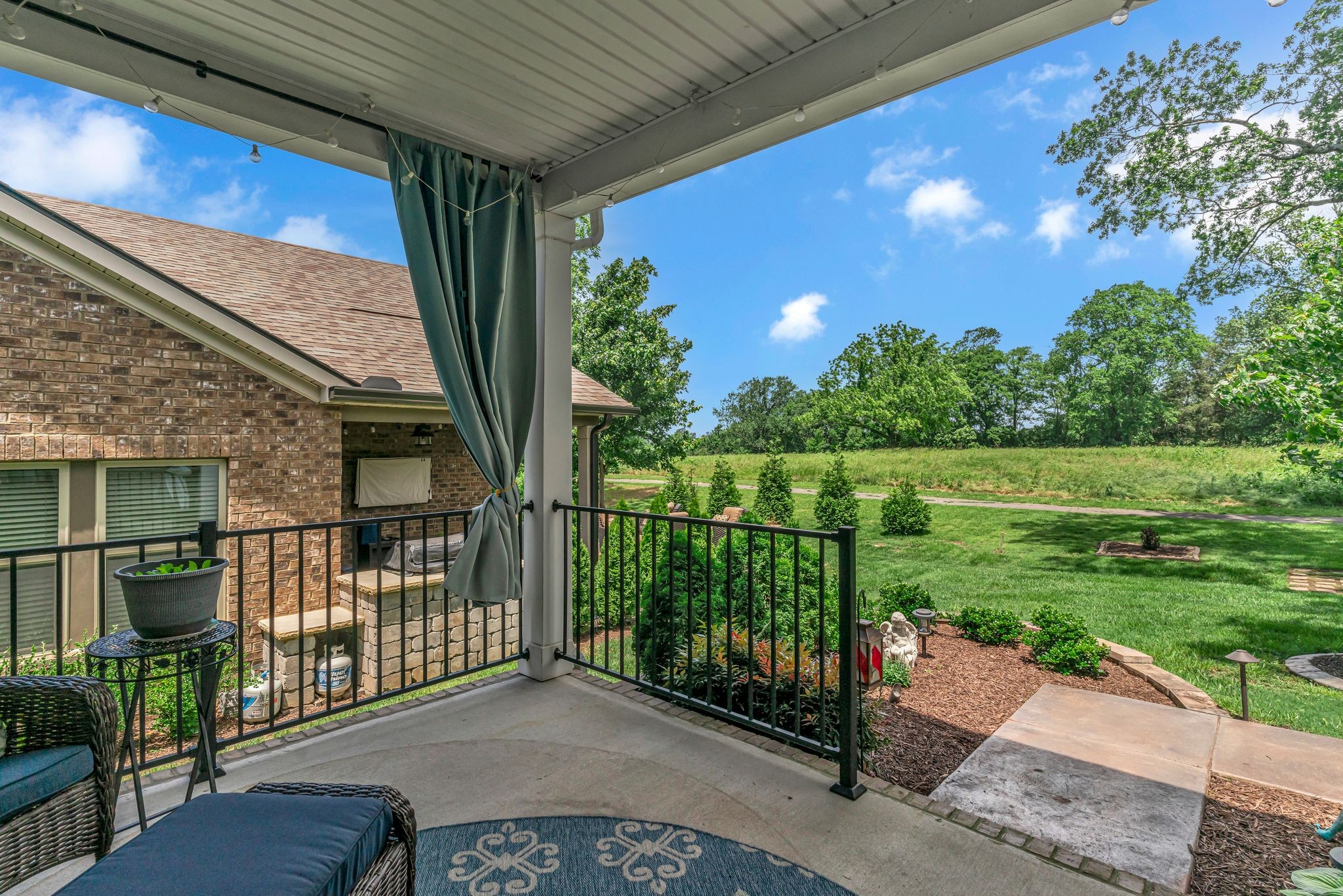 4937 Riverbank Drive Hermitage TN 37076