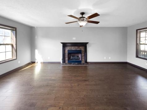 1450 Raven Road Clarksville TN 37042