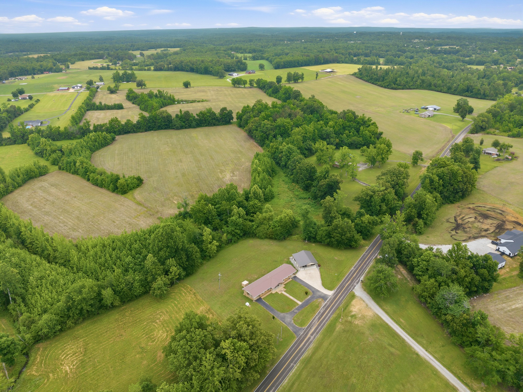 944 Brooksie Thompson Road Decaturville TN 38329