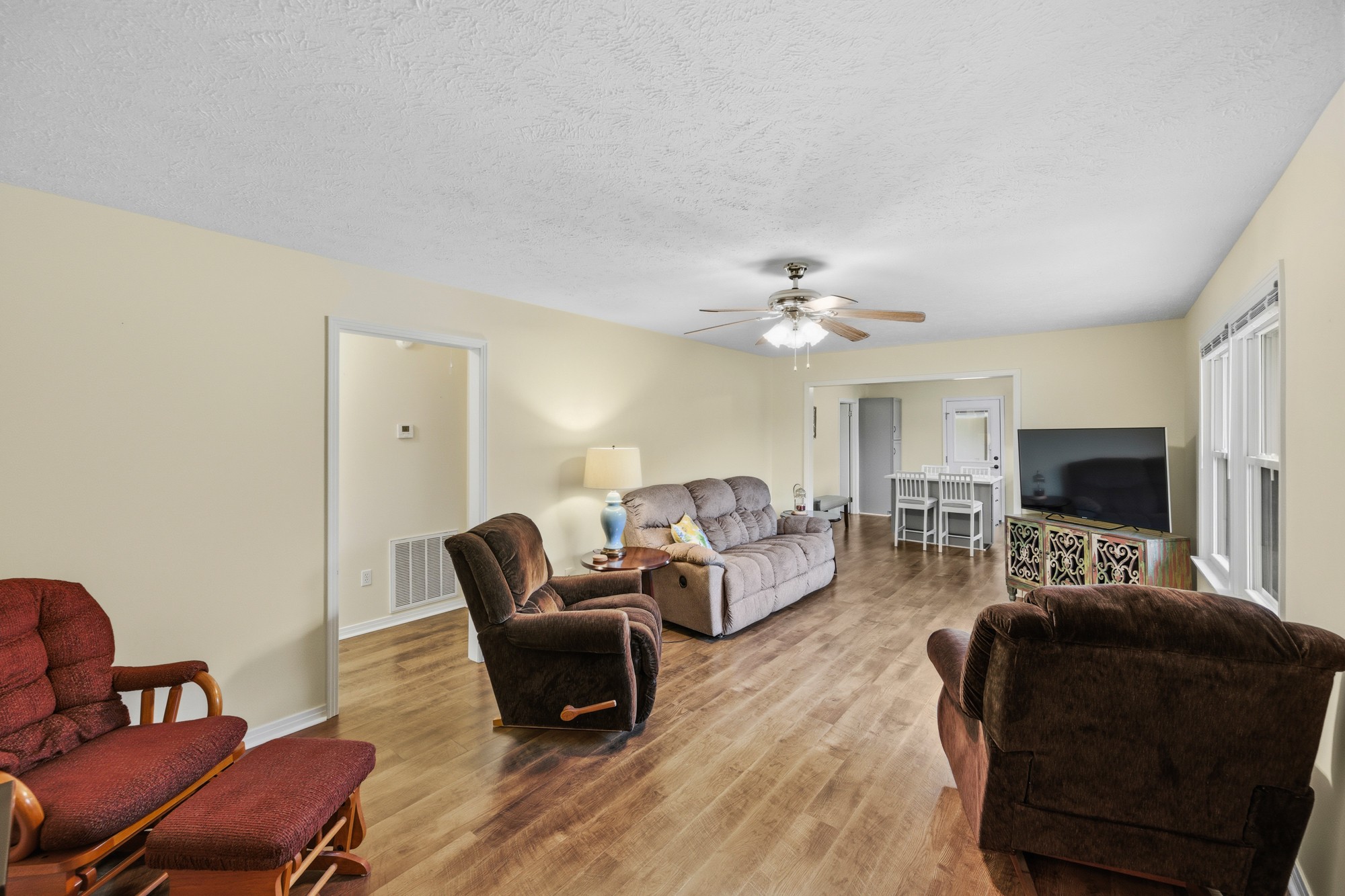 944 Brooksie Thompson Road Decaturville TN 38329