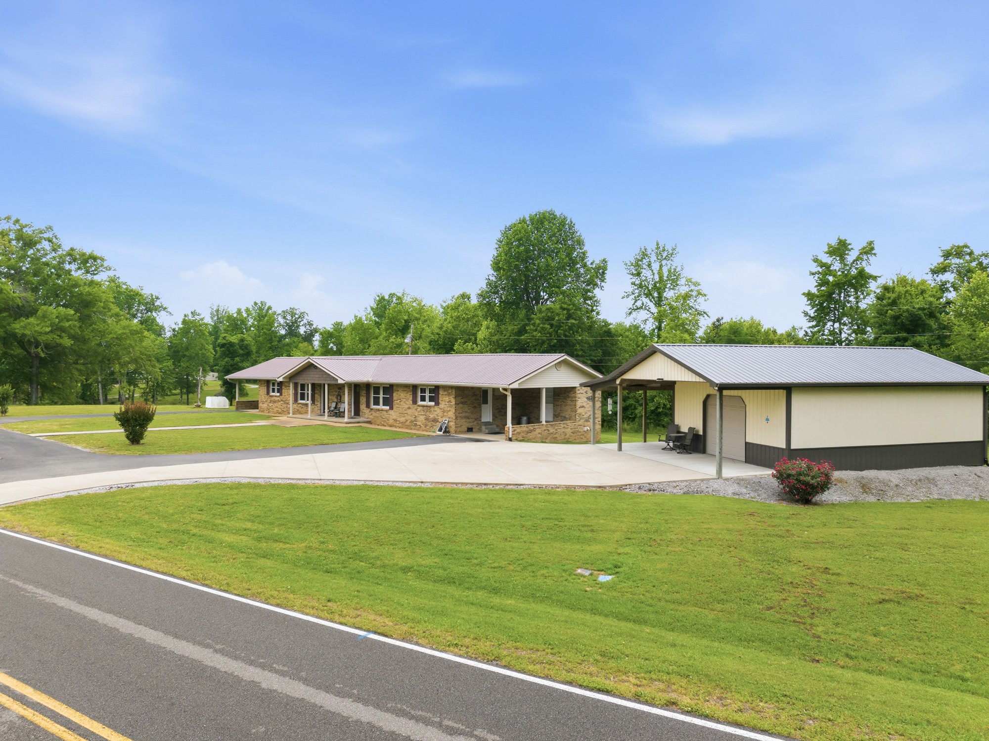 944 Brooksie Thompson Road Decaturville TN 38329